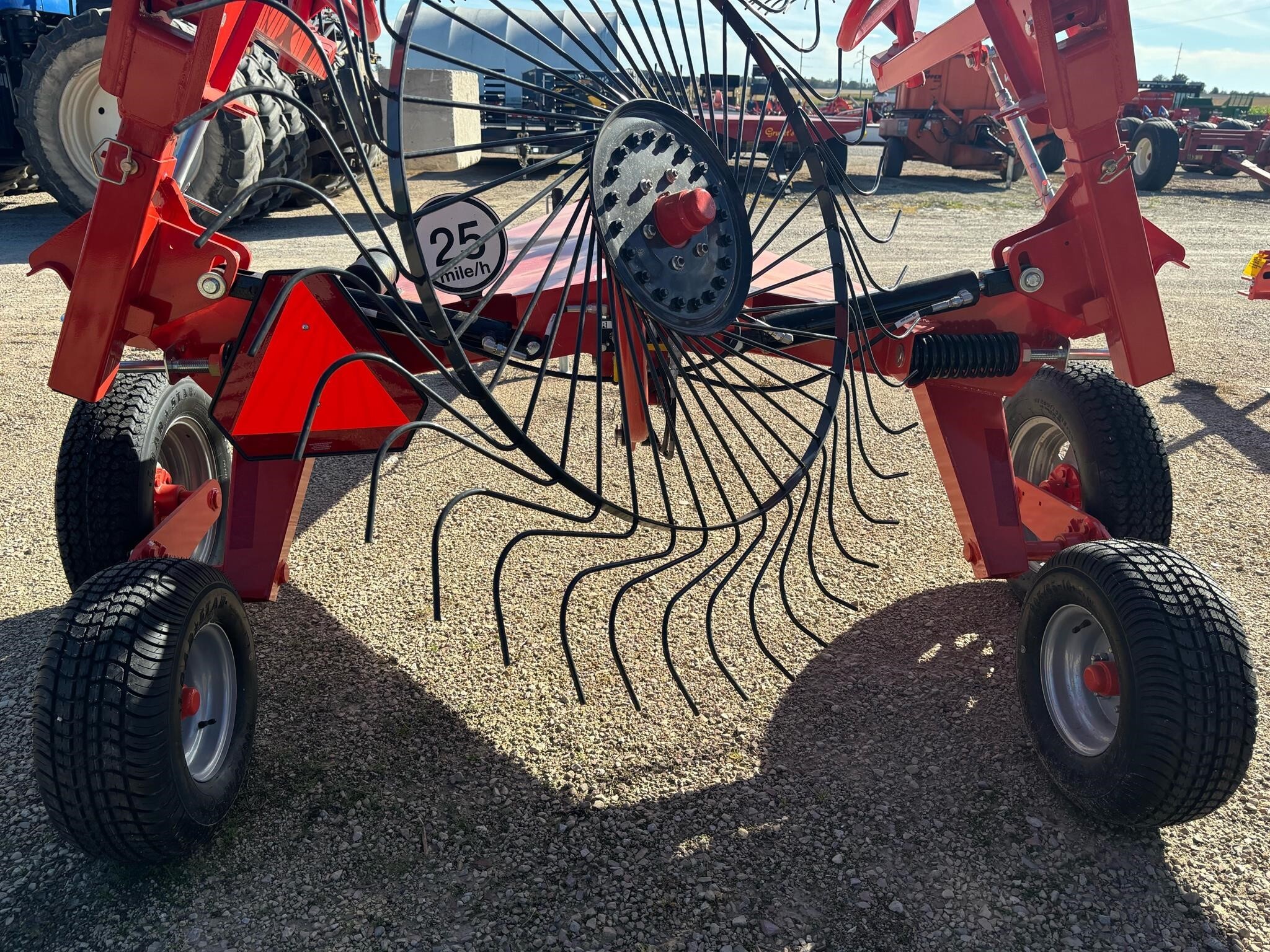 2024 Kuhn SR112GII Rake