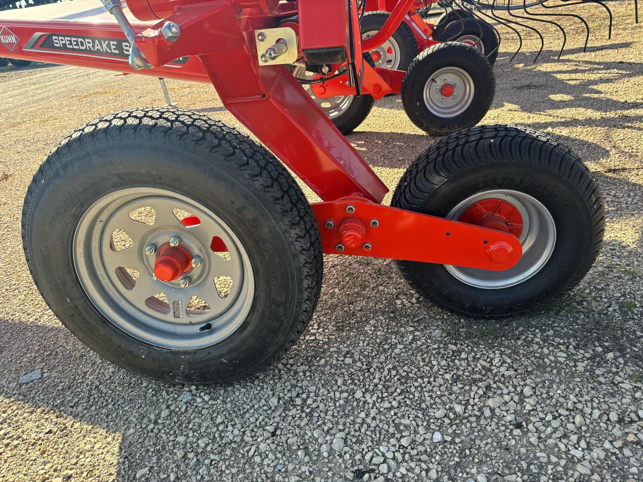 2024 Kuhn SR112GII Rake