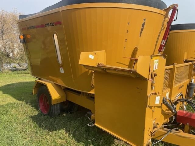 2018 Haybuster CMF-830 Grinders and Mixer