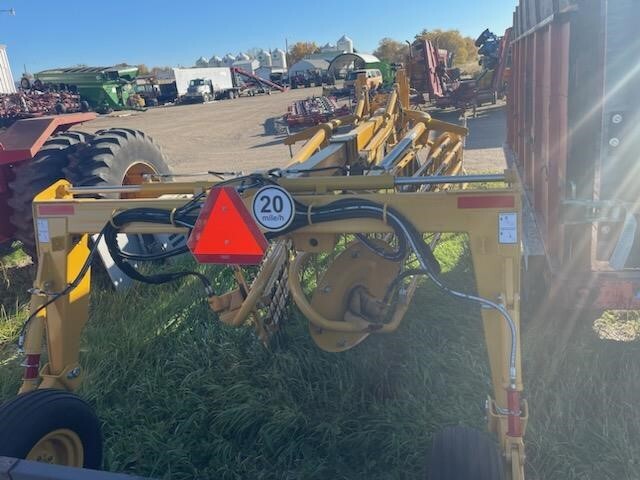 2023 Vermeer R2800 Rake
