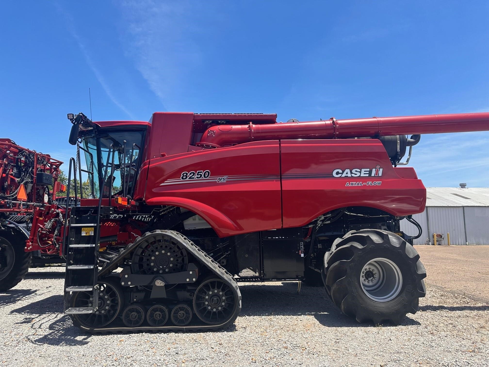 2021 Case IH 8250 Combine