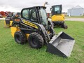  New Holland L320 Skid Steer