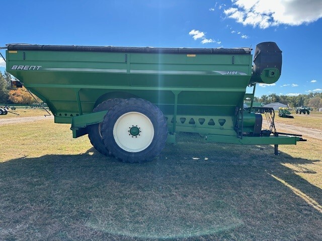 2010 Brent 1194 Grain Cart