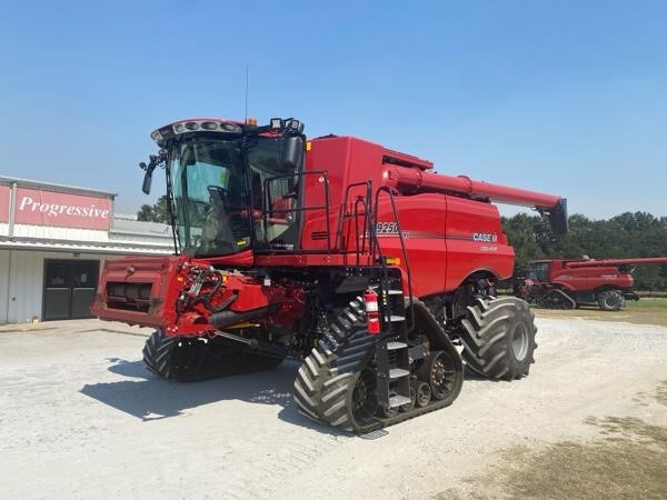 2023 Case IH 9250 Combine