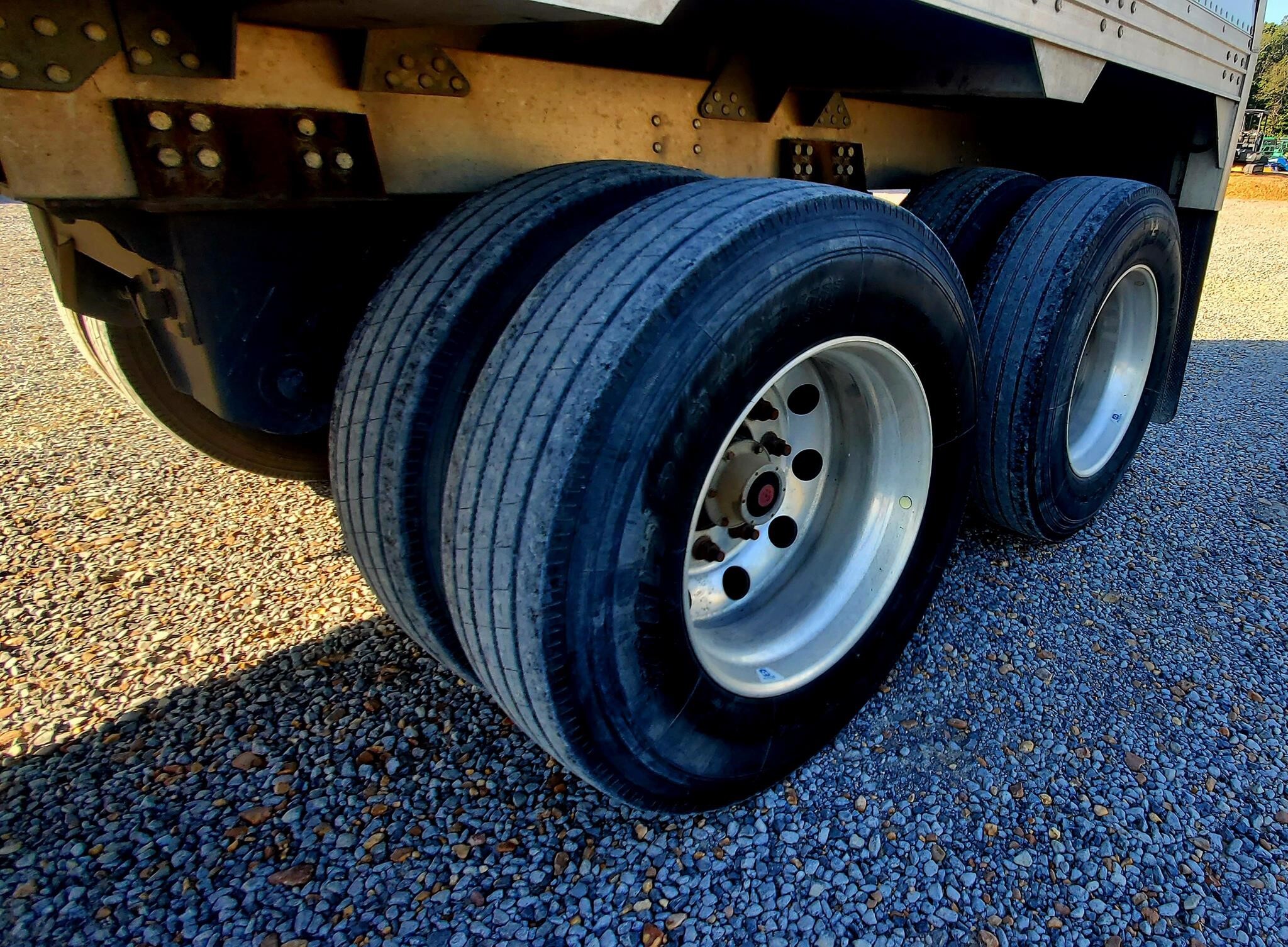 2020 Timpte 40FT Grain Trailer 39,000 Machinery Pete