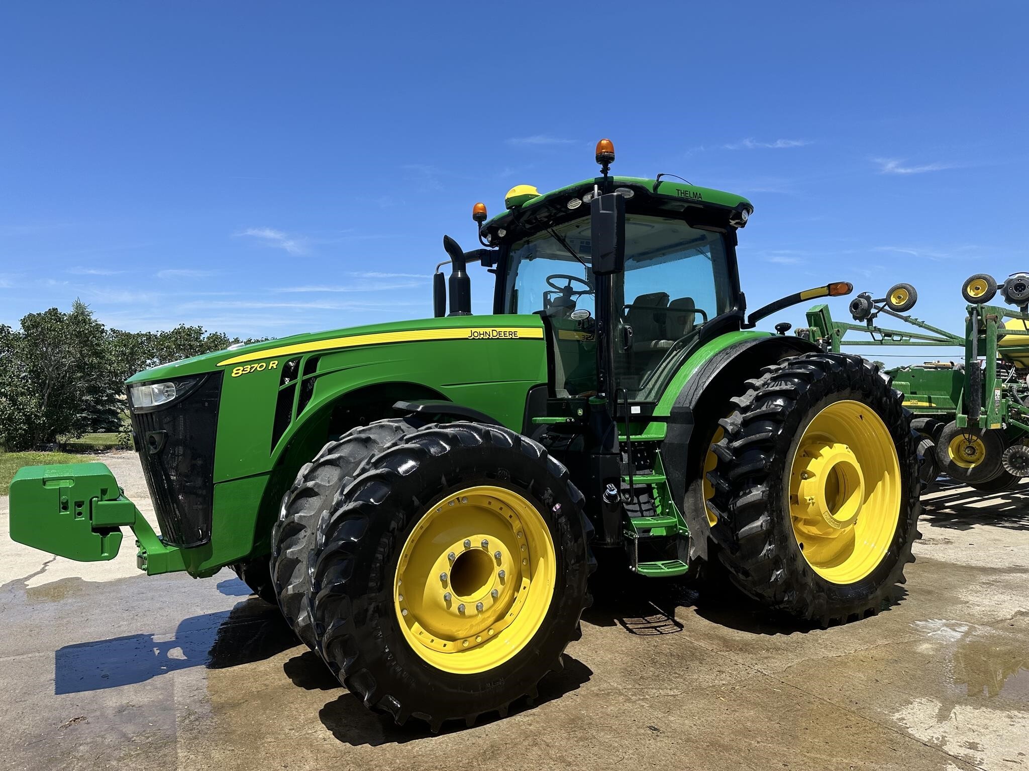 2017 John Deere 8370R Tractor