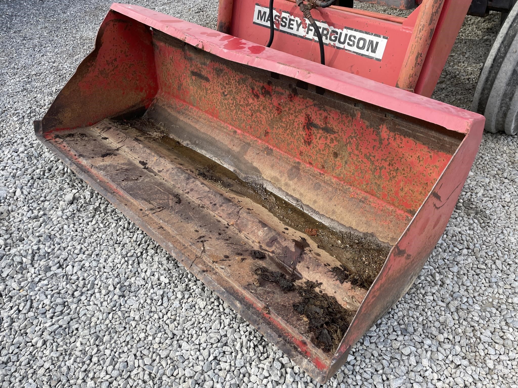  Massey Ferguson 390 Tractor