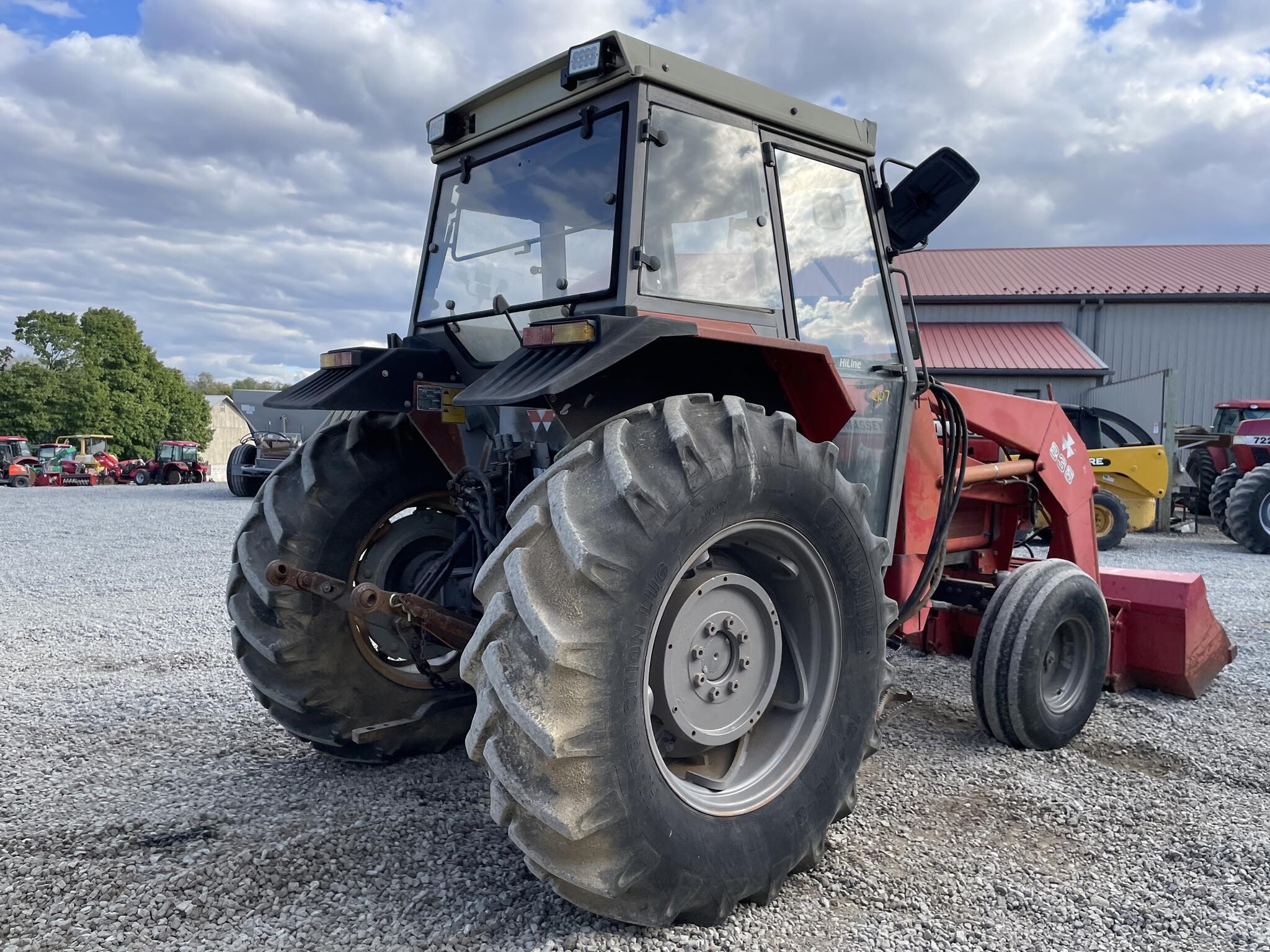 Massey Ferguson 390 Tractor