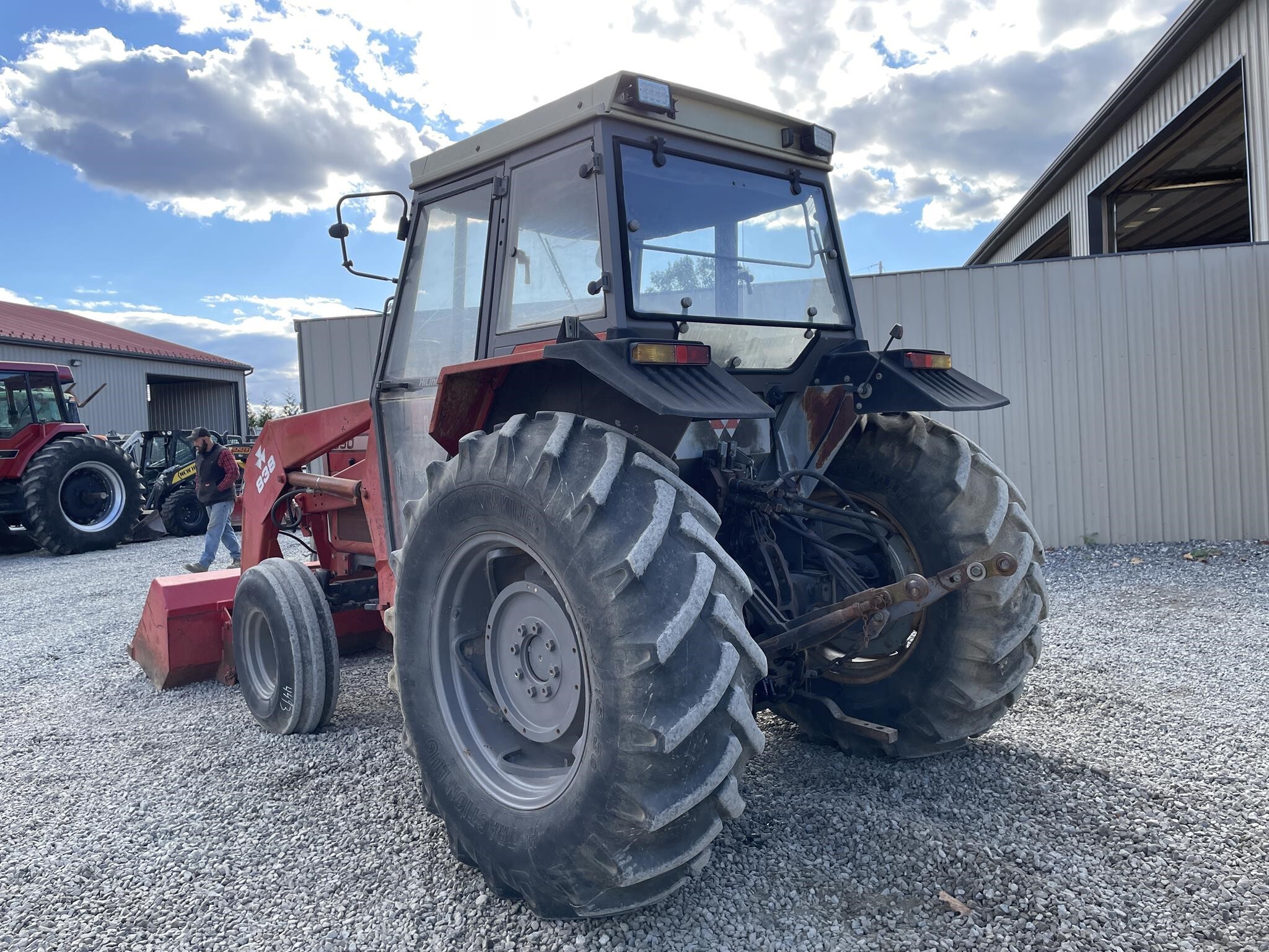  Massey Ferguson 390 Tractor