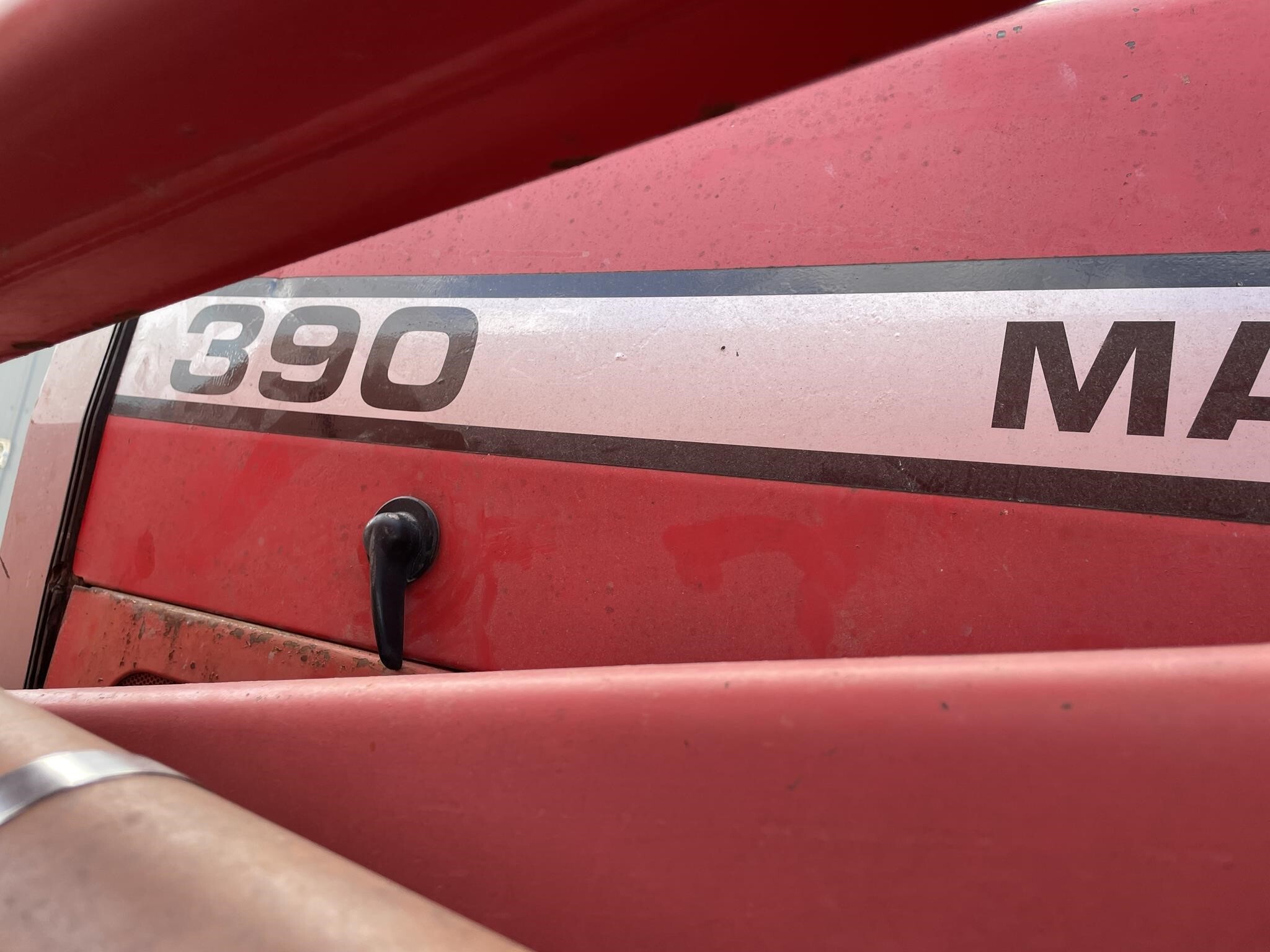  Massey Ferguson 390 Tractor