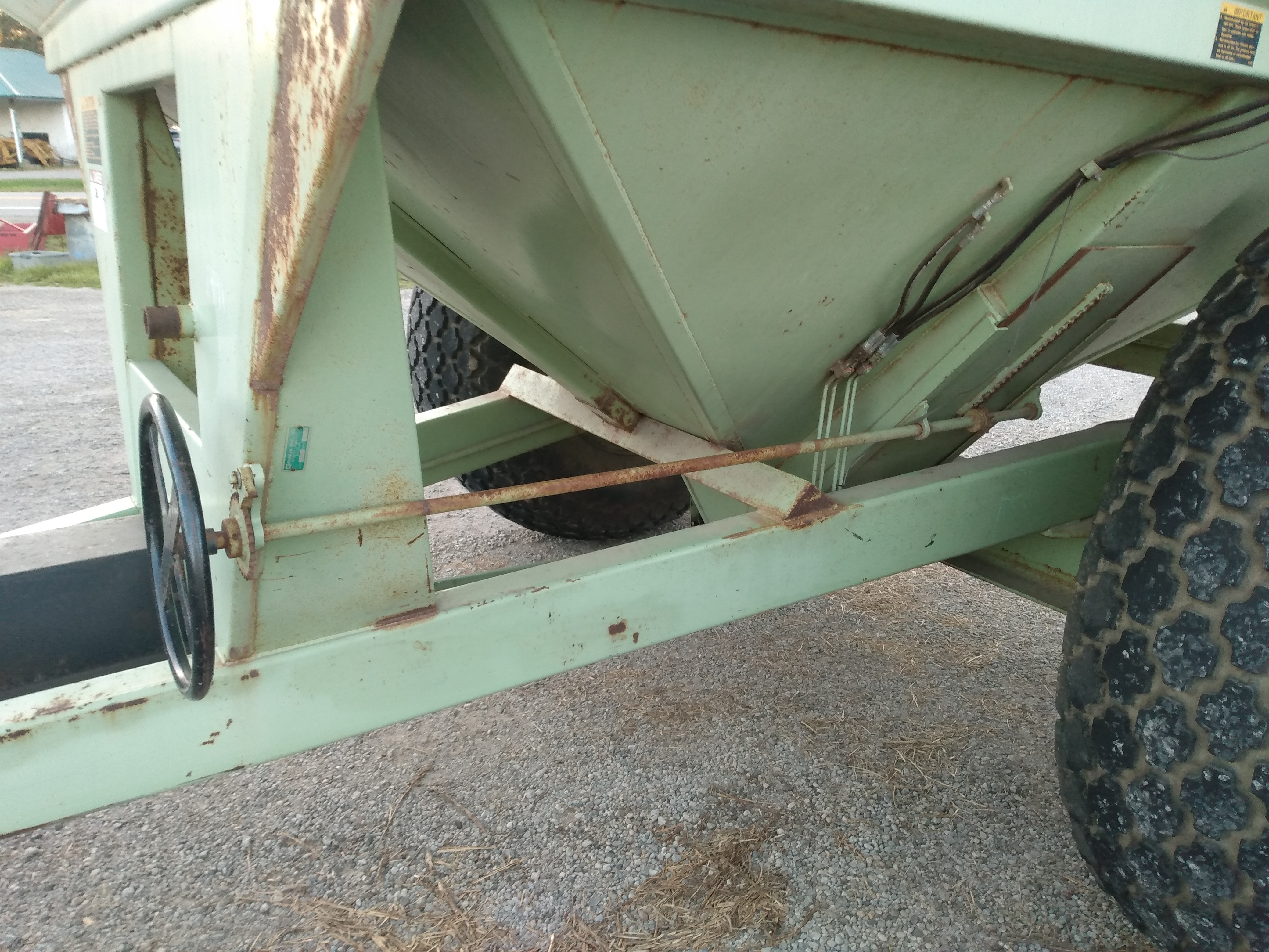  Orthman 608 Strip-Till