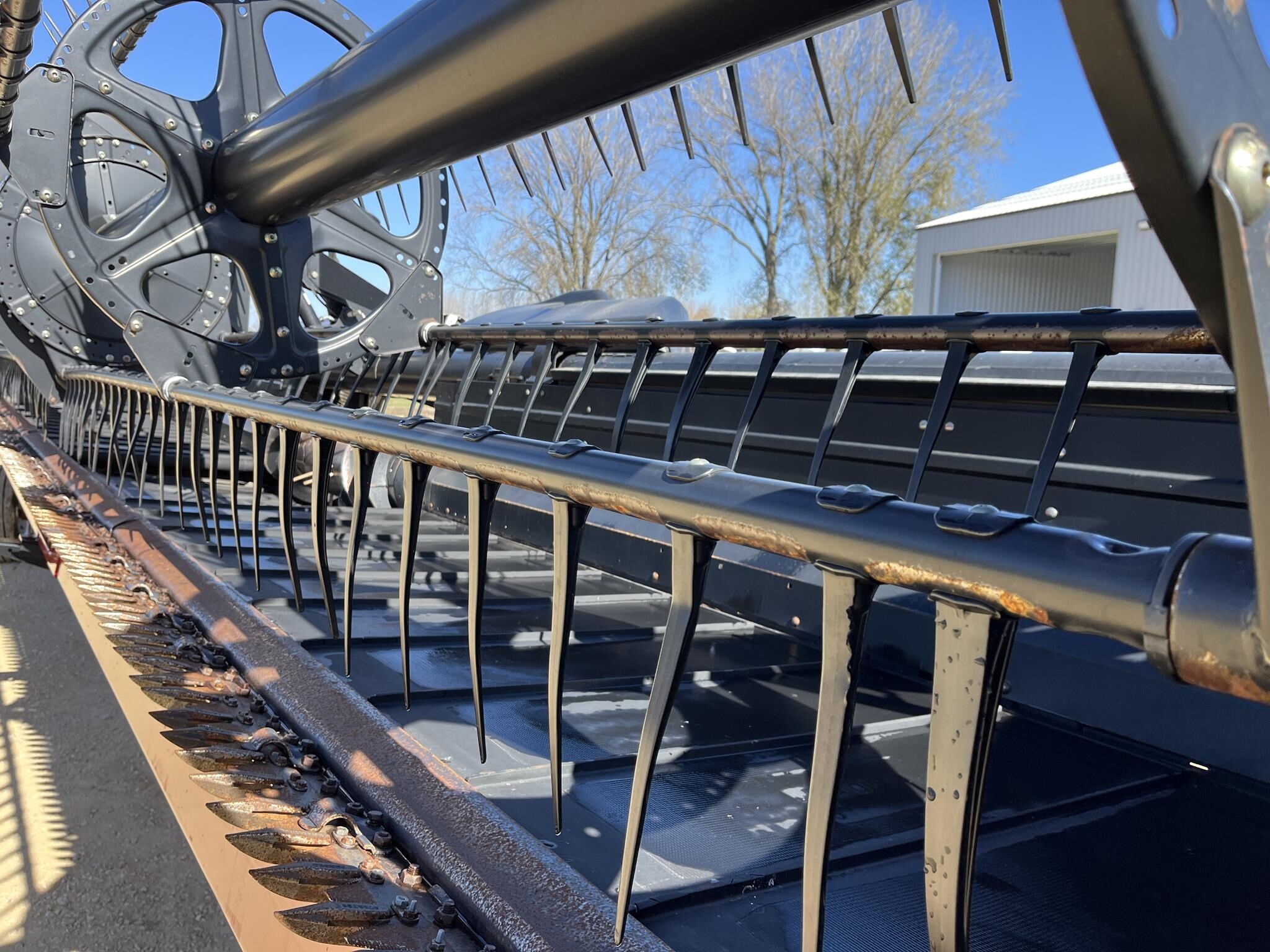 2009 MacDon FD70 Platform