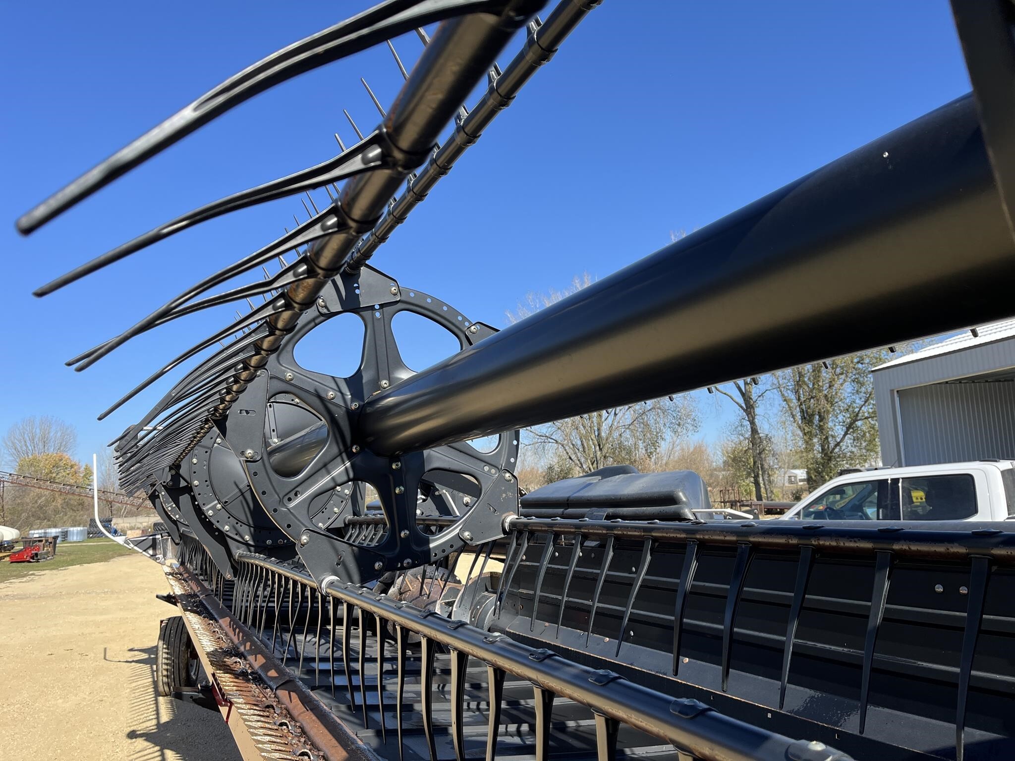 2009 MacDon FD70 Platform