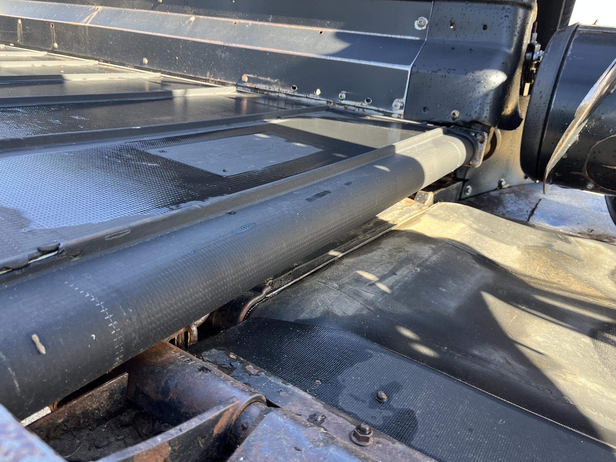 2009 MacDon FD70 Platform