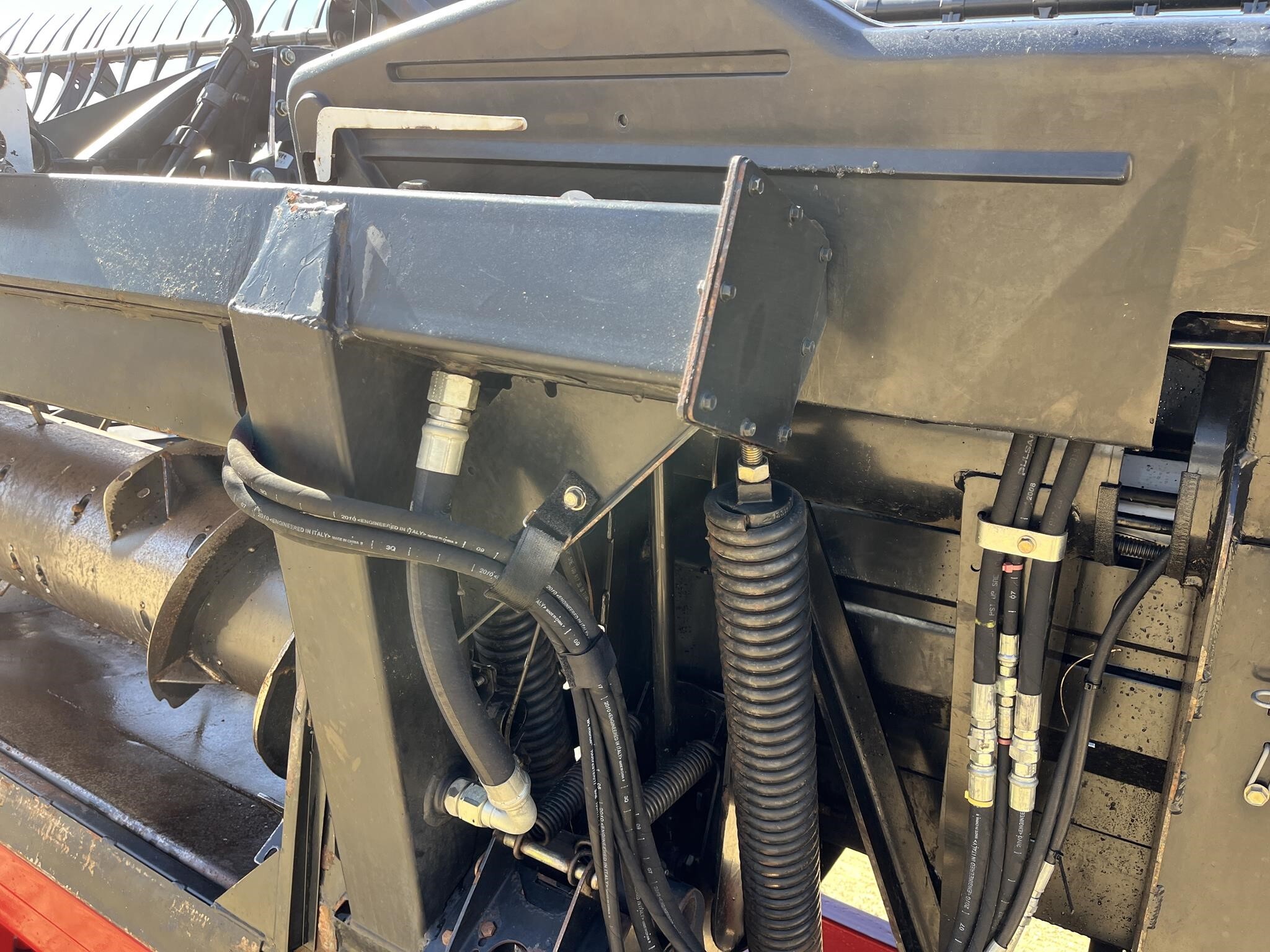 2009 MacDon FD70 Platform