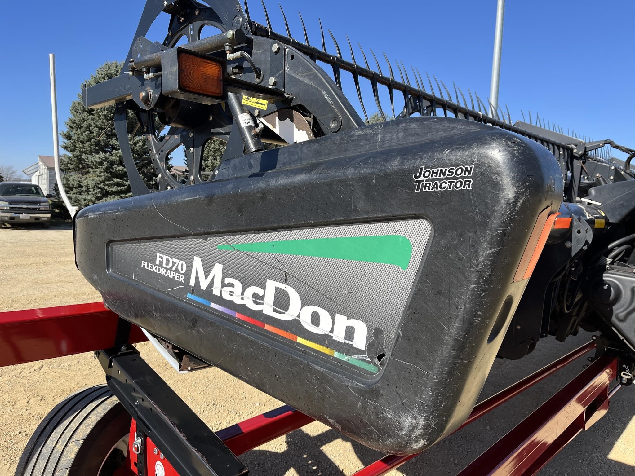 2009 MacDon FD70 Platform