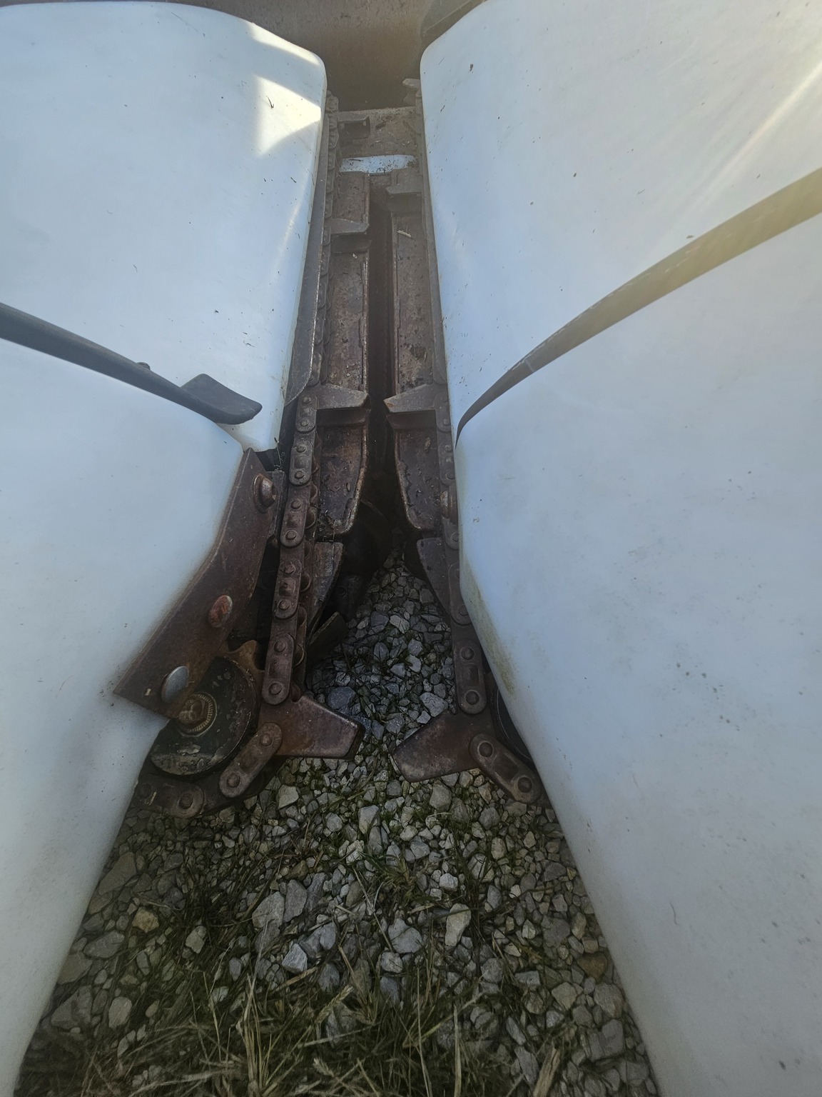 2005 Harvestec 4308C Corn Head