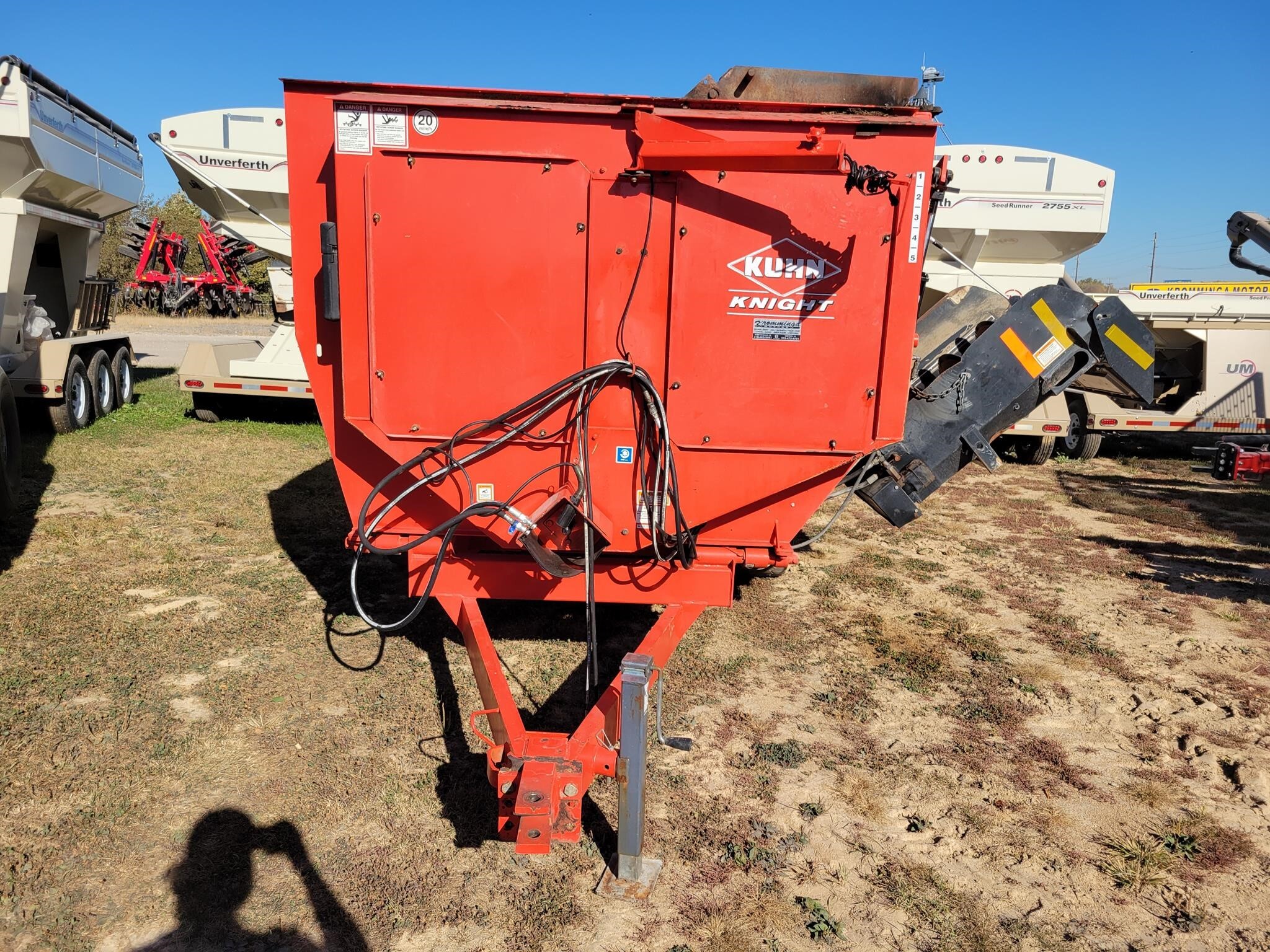 2019 Kuhn Knight 3130 Grinders and Mixer