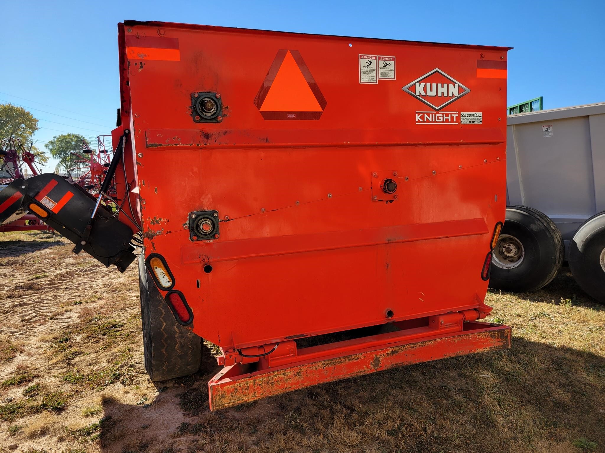 2019 Kuhn Knight 3130 Grinders and Mixer