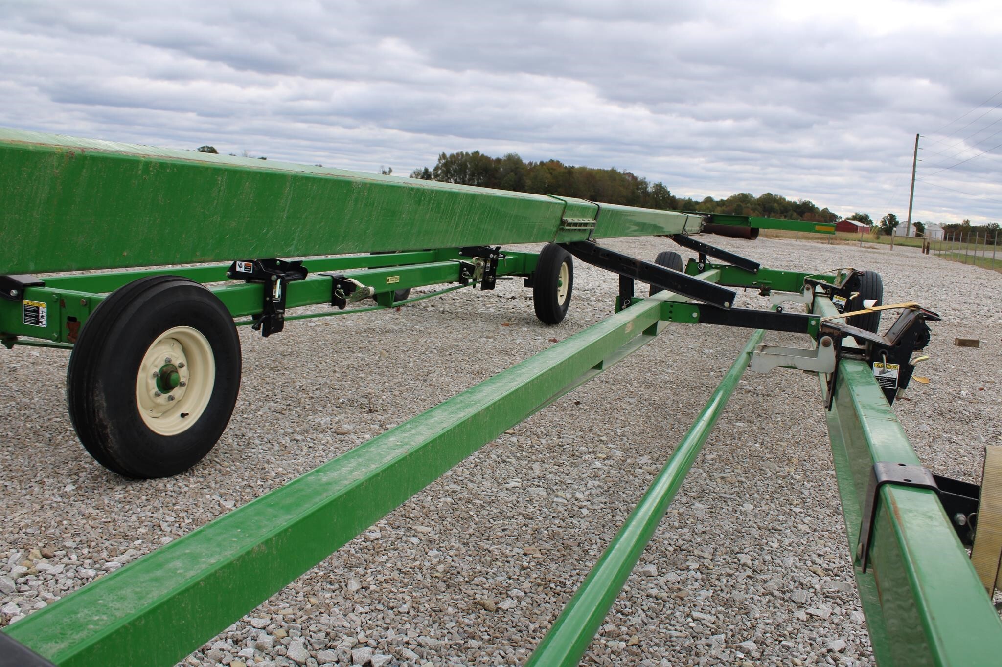  Unverferth AWS42 Header Trailer