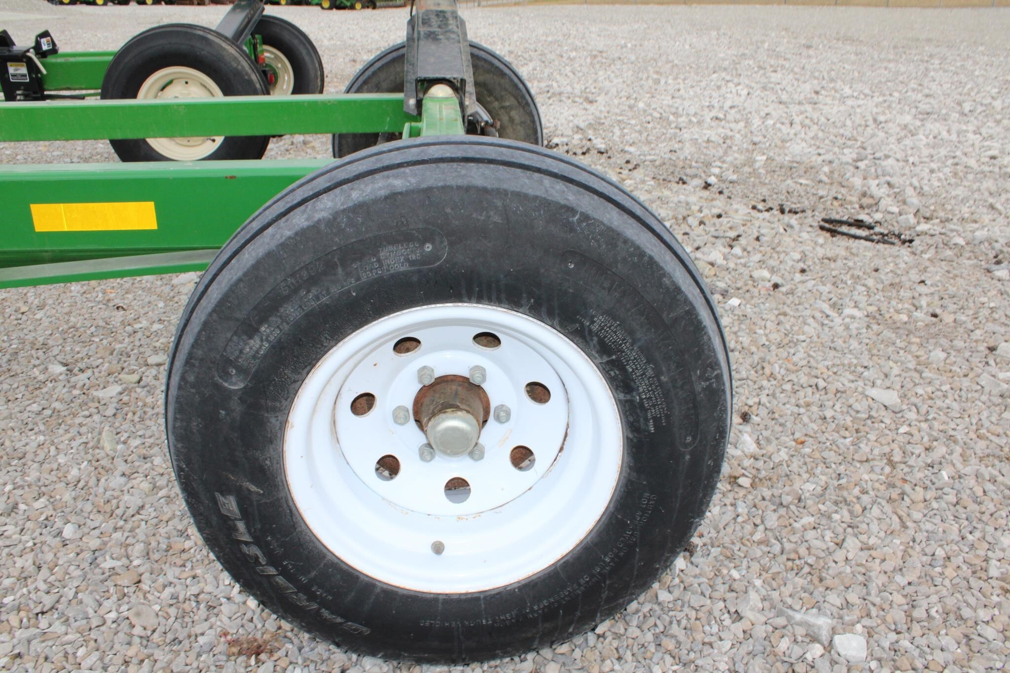  Unverferth AWS42 Header Trailer