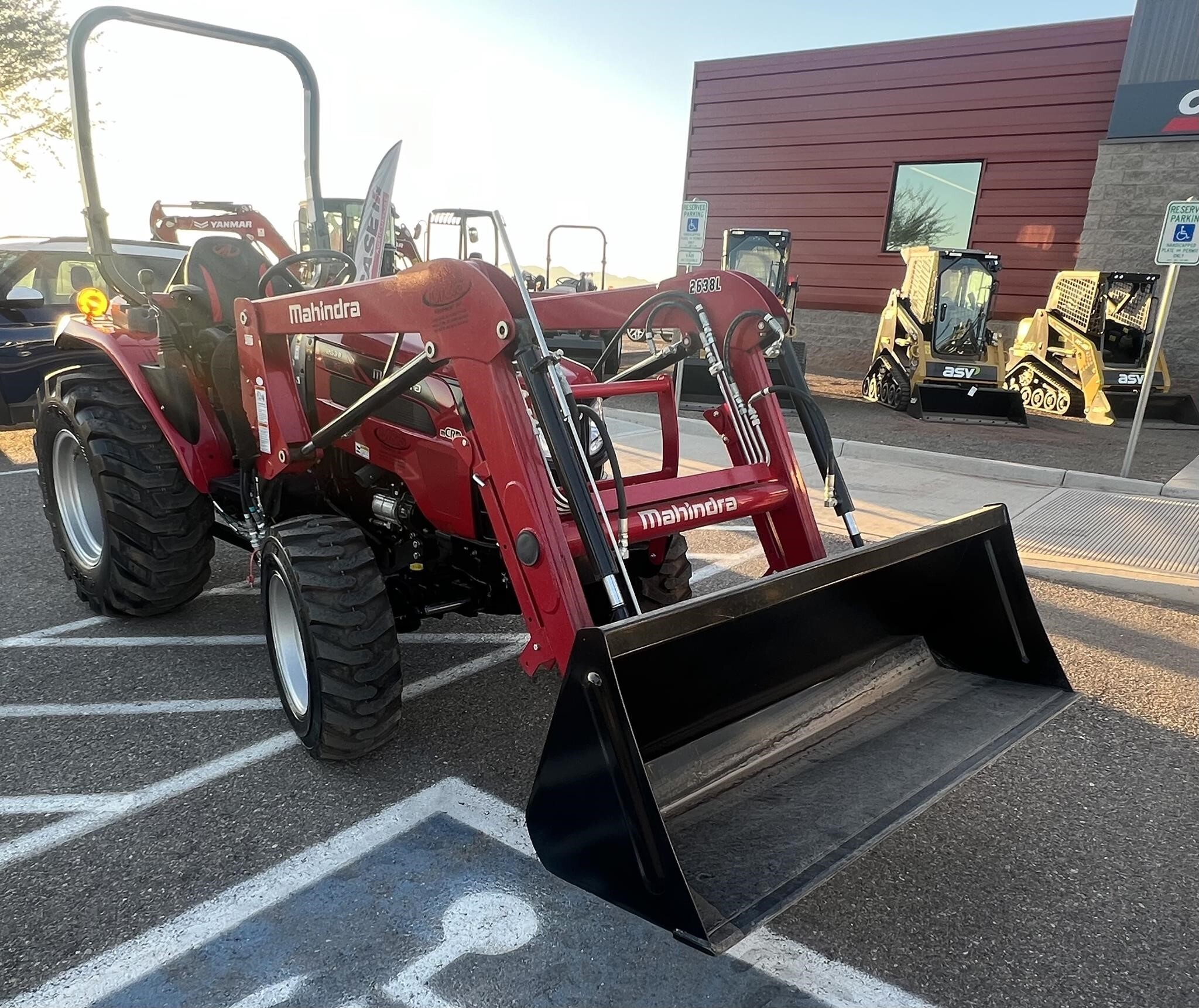 2023 Mahindra 2638 HST Tractor