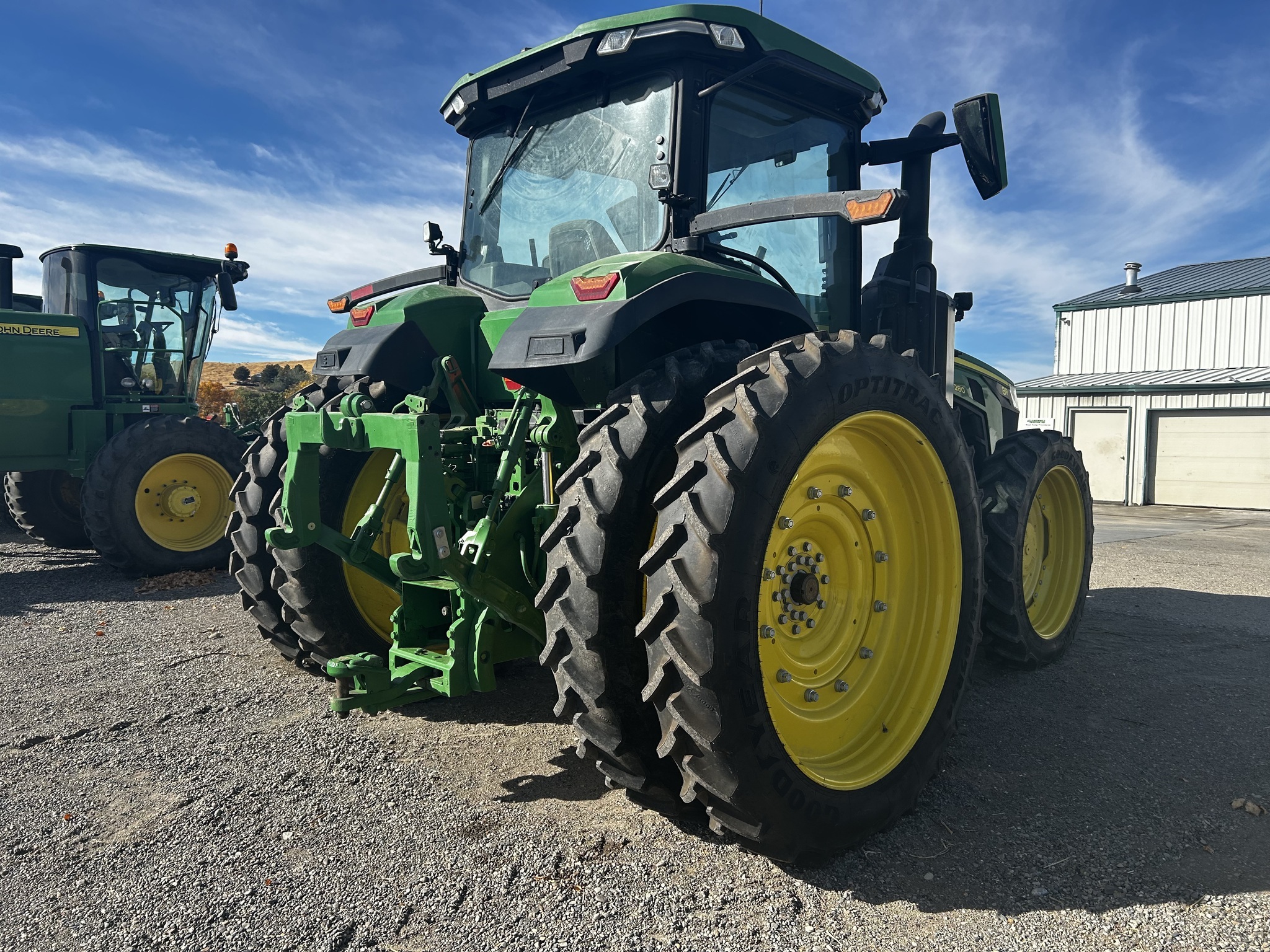 2022 John Deere 8R 280 Tractor