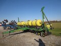 2001 John Deere 1750 Planter