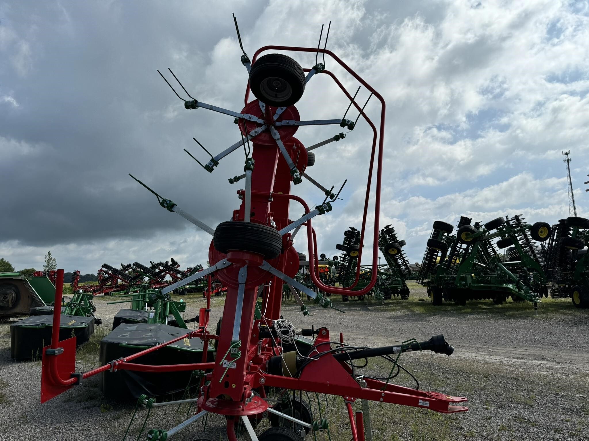 2022 Enorossi G6V 740PTH Tedder