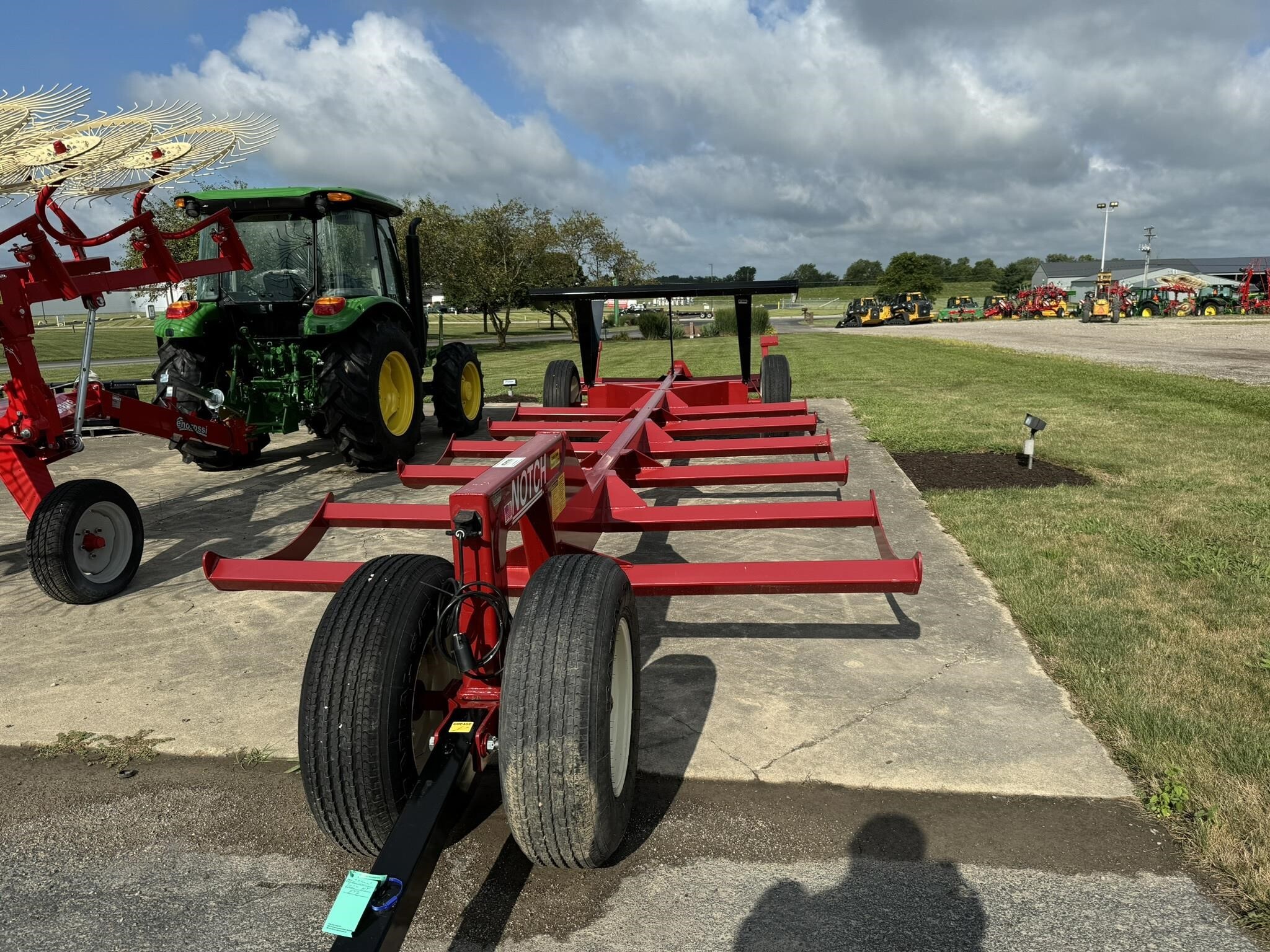 2023 Notch BT8-19K Bale Wagons and Trailer