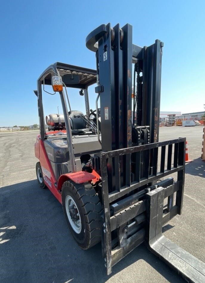 2022 Manitou MI40G Forklift