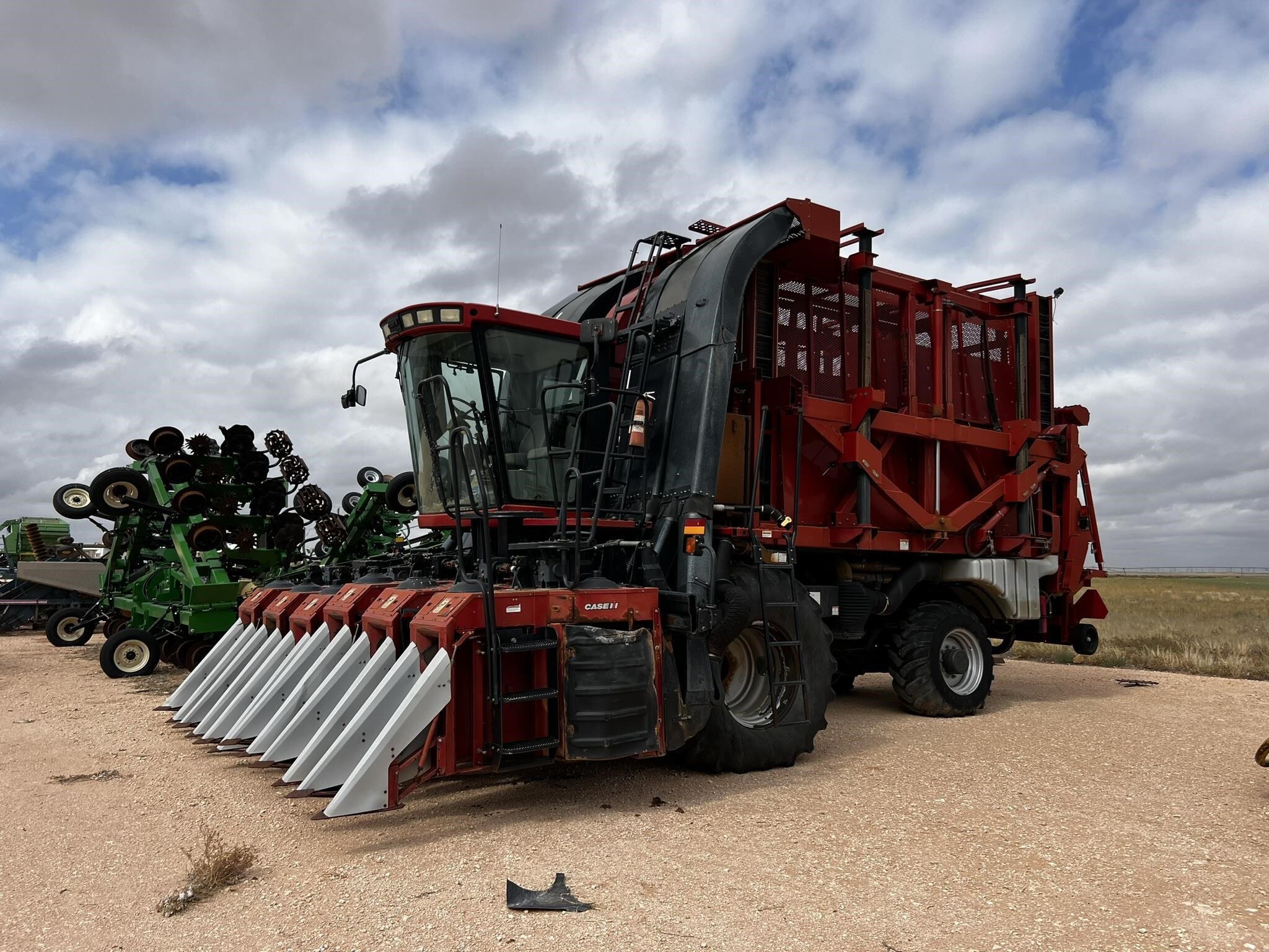 2007 Case IH Module Express 625 Cotton Equipment