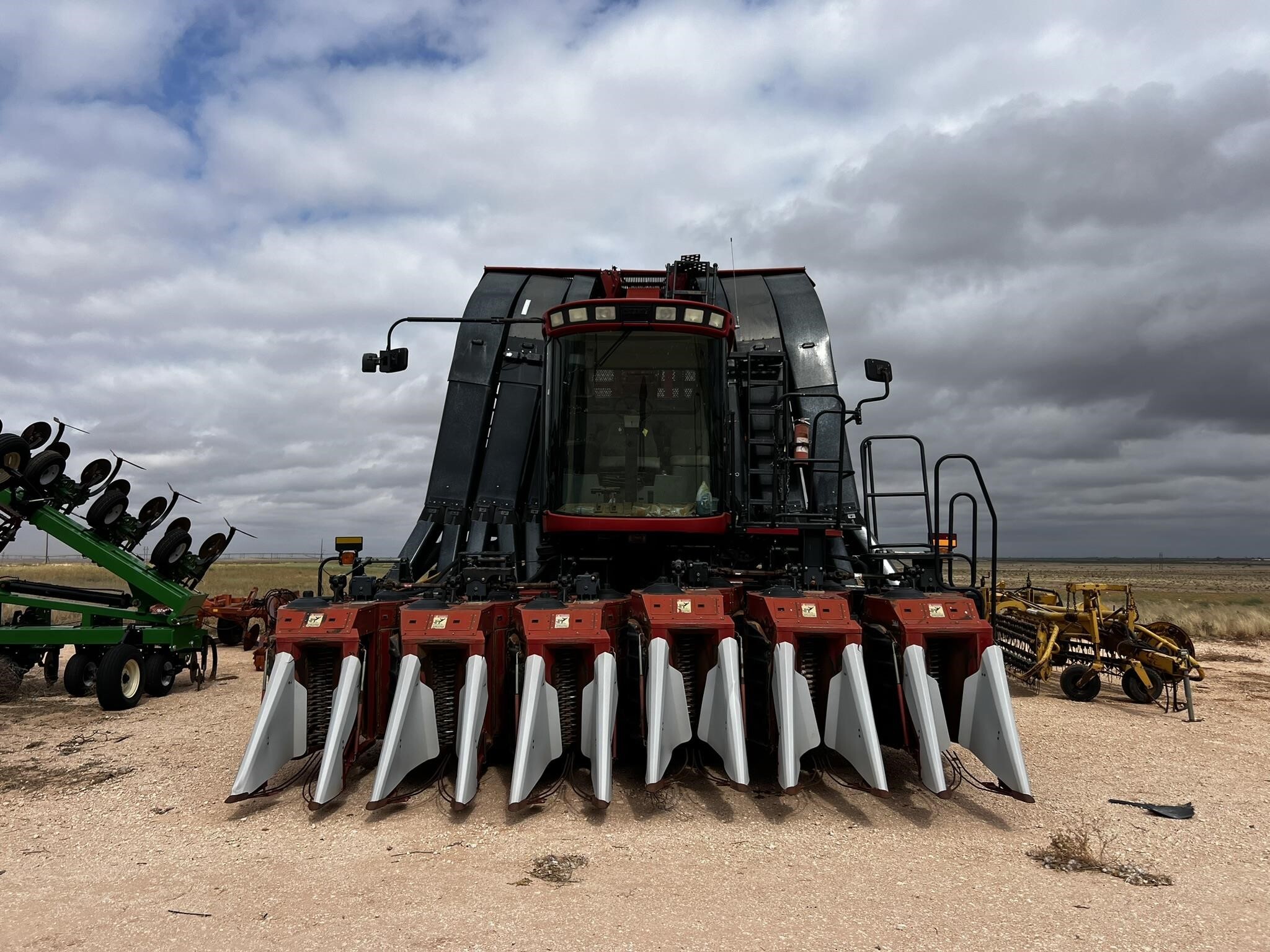 2007 Case IH Module Express 625 Cotton Equipment