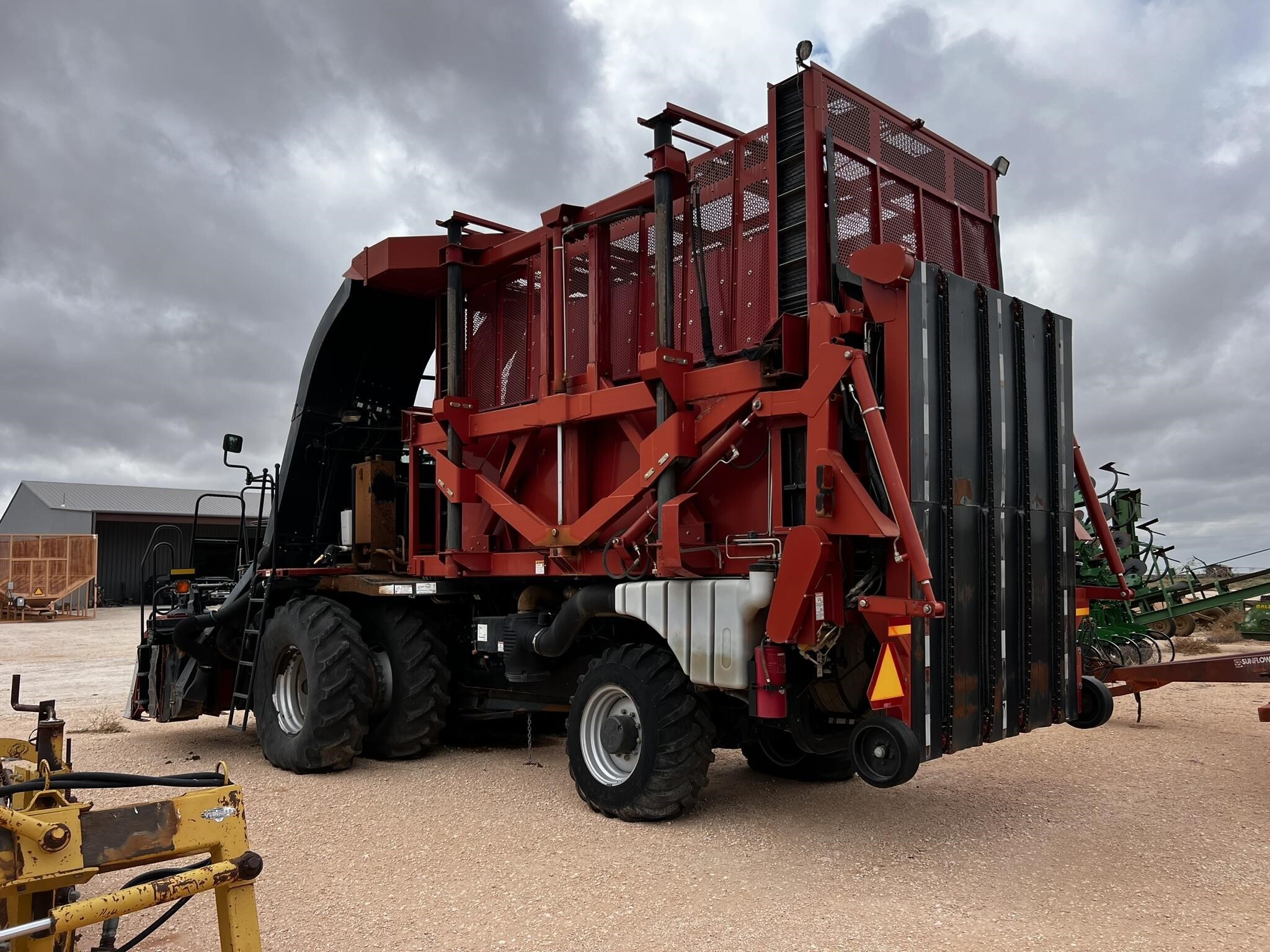 2007 Case IH Module Express 625 Cotton Equipment