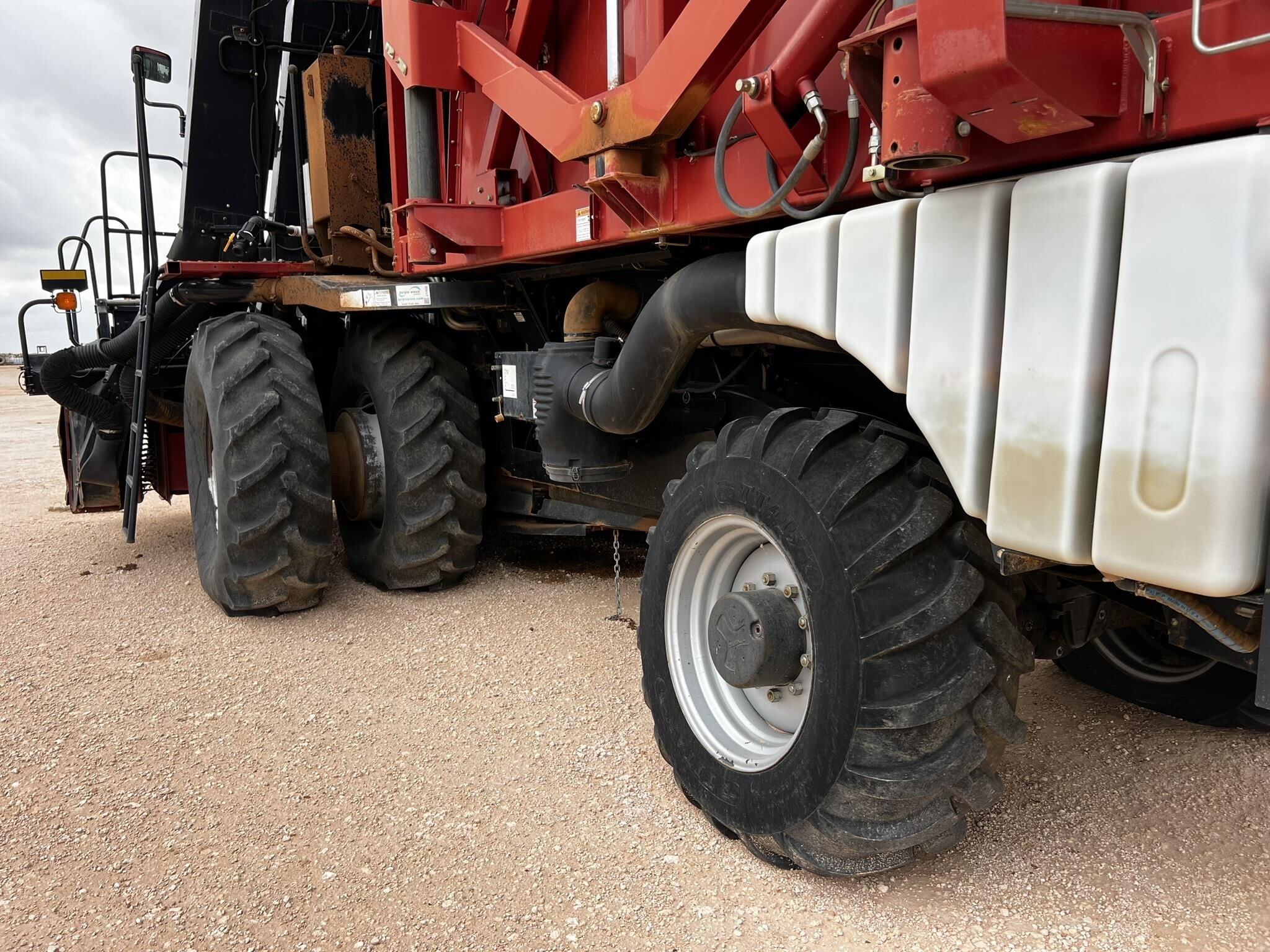 2007 Case IH Module Express 625 Cotton Equipment