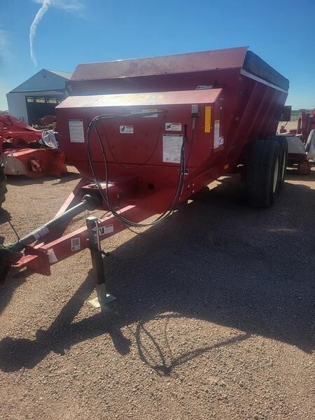 2021 Meyer SXR500T Manure Spreader