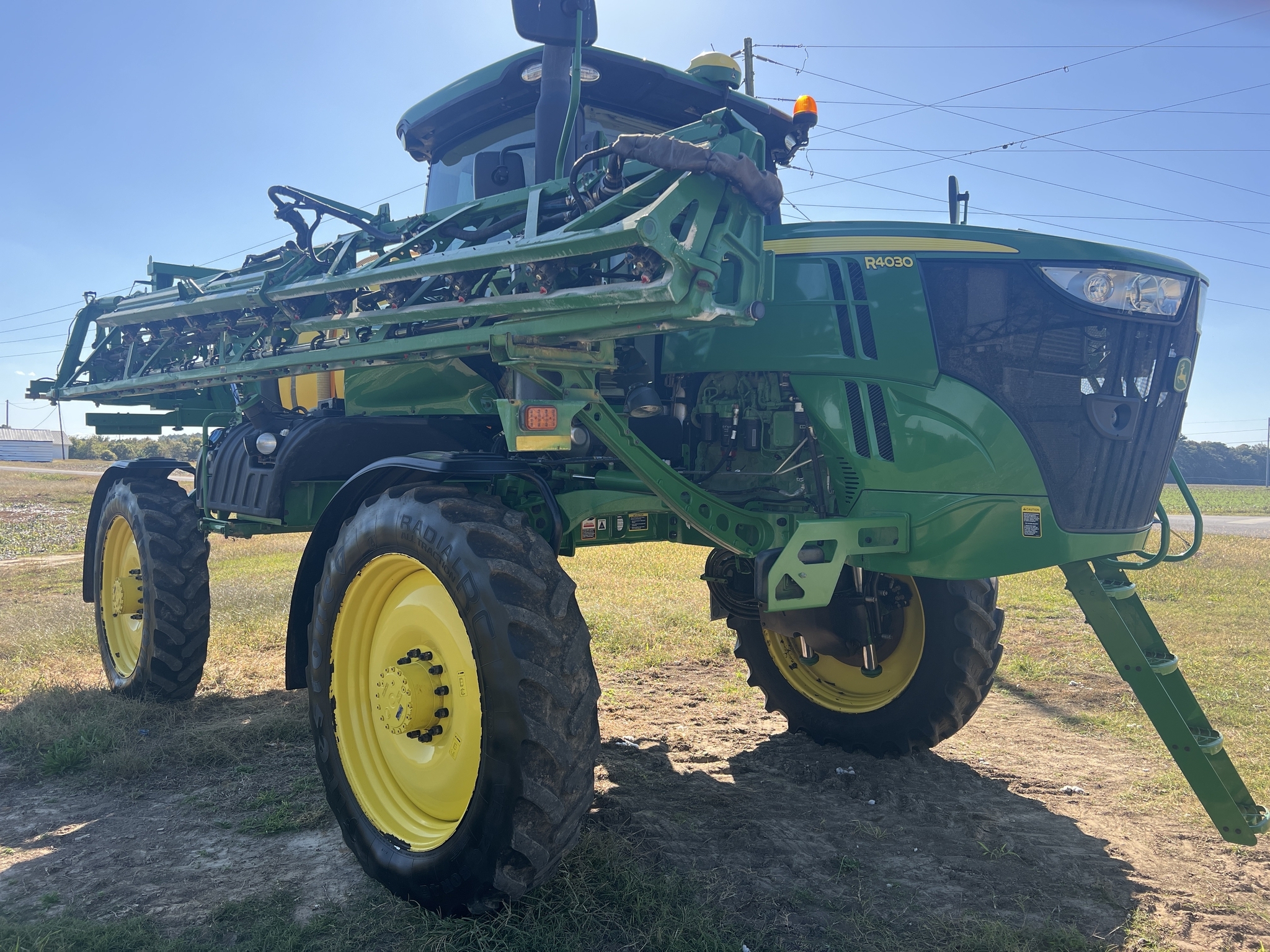2021 John Deere R4030 Self-Propelled Sprayer