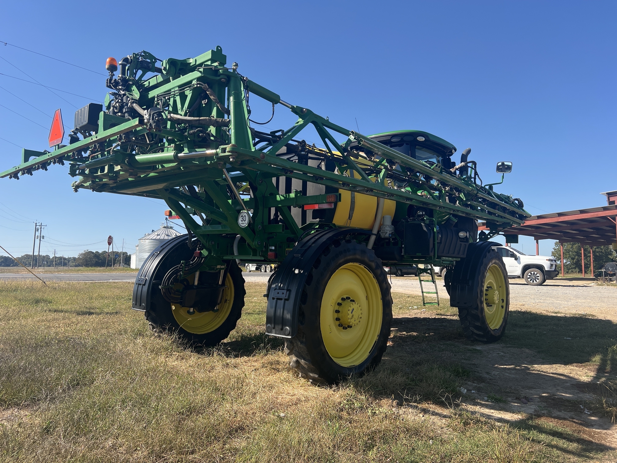 2021 John Deere R4030 Self-Propelled Sprayer
