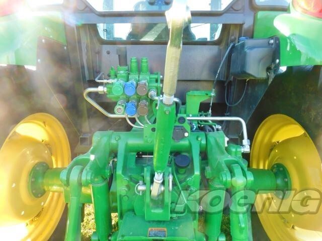 2022 John Deere 6120E Tractor