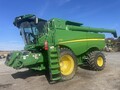 2022 John Deere S770 Combine