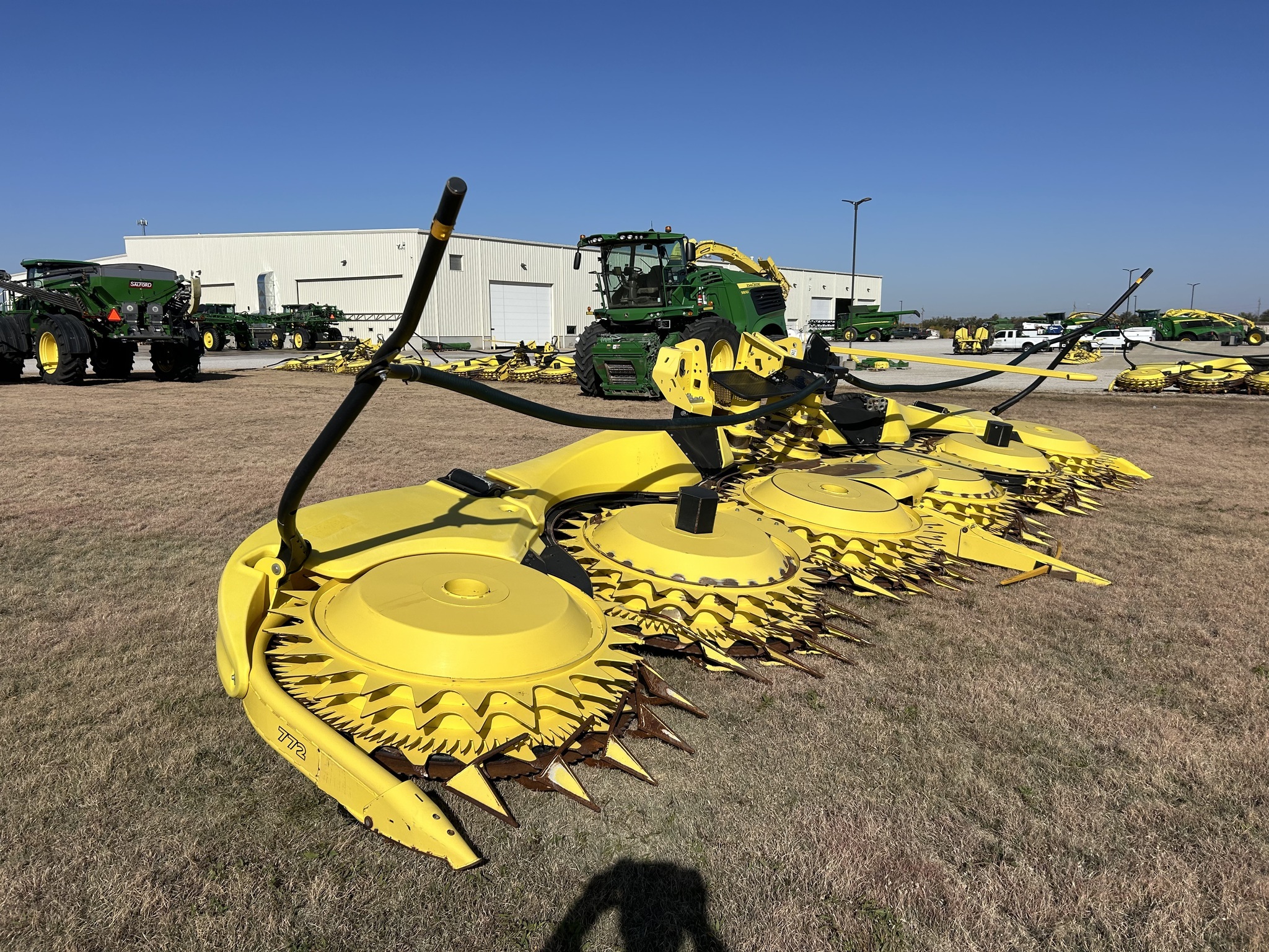 2022 John Deere 772 Corn Head