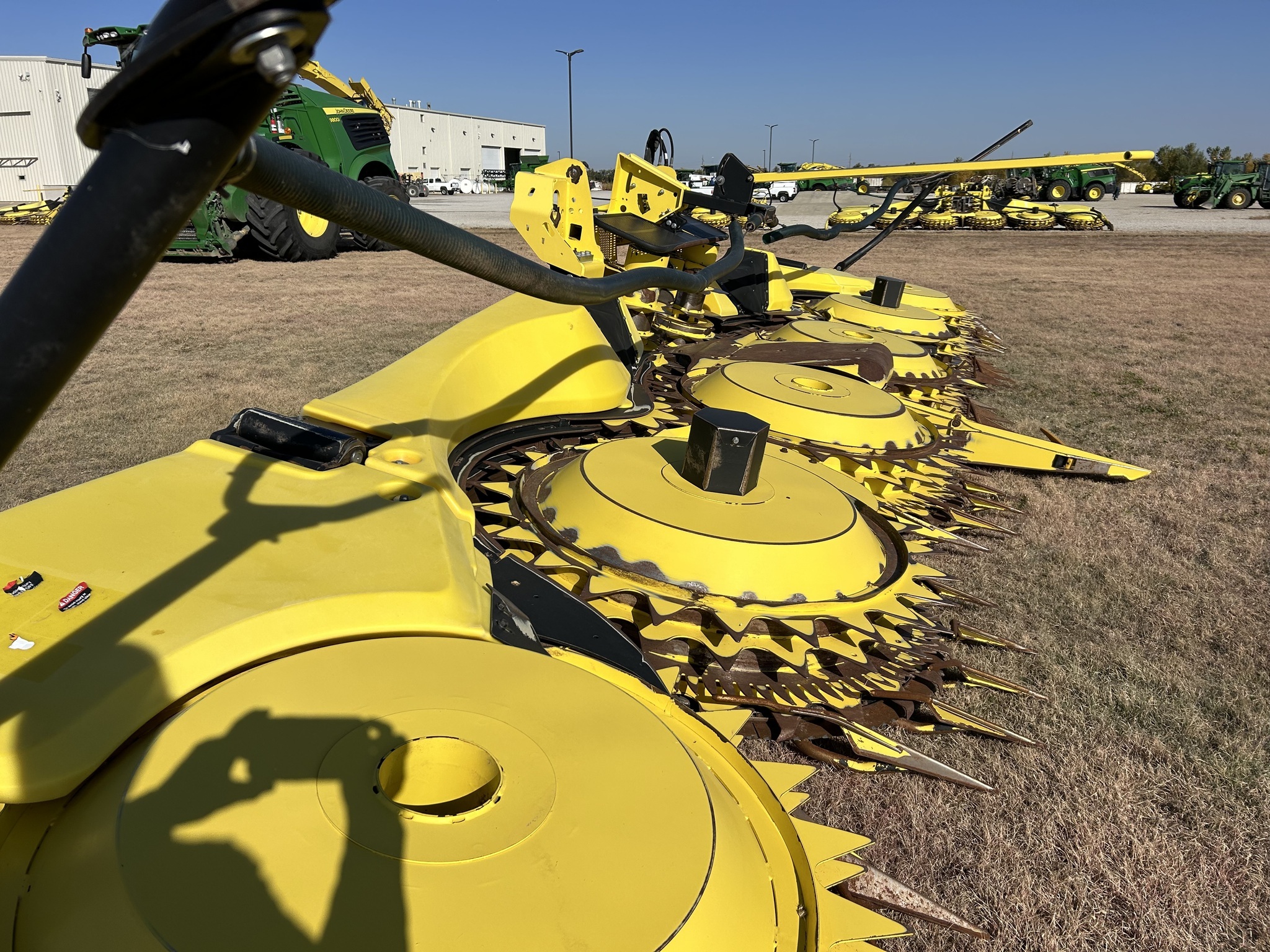 2022 John Deere 772 Corn Head