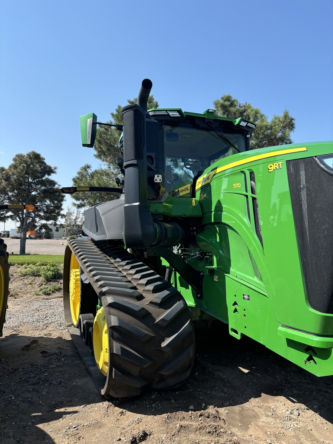 2023 John Deere 9RT 570 Tractor
