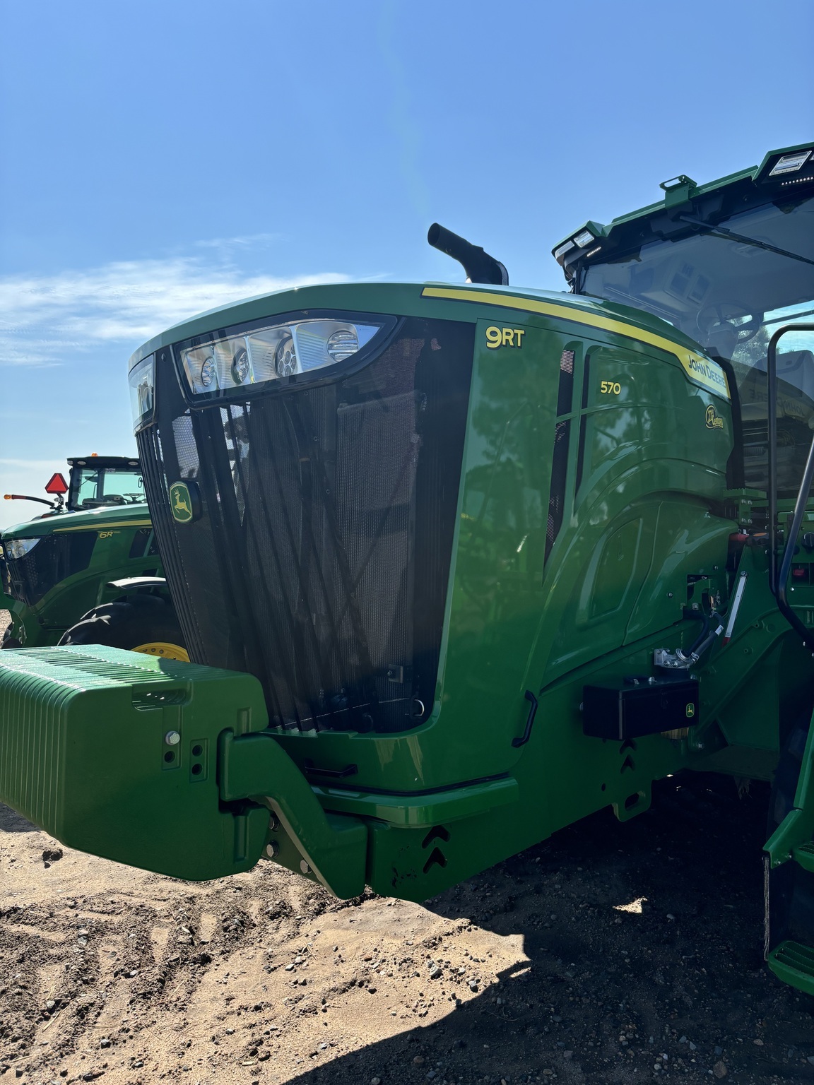 2023 John Deere 9RT 570 Tractor