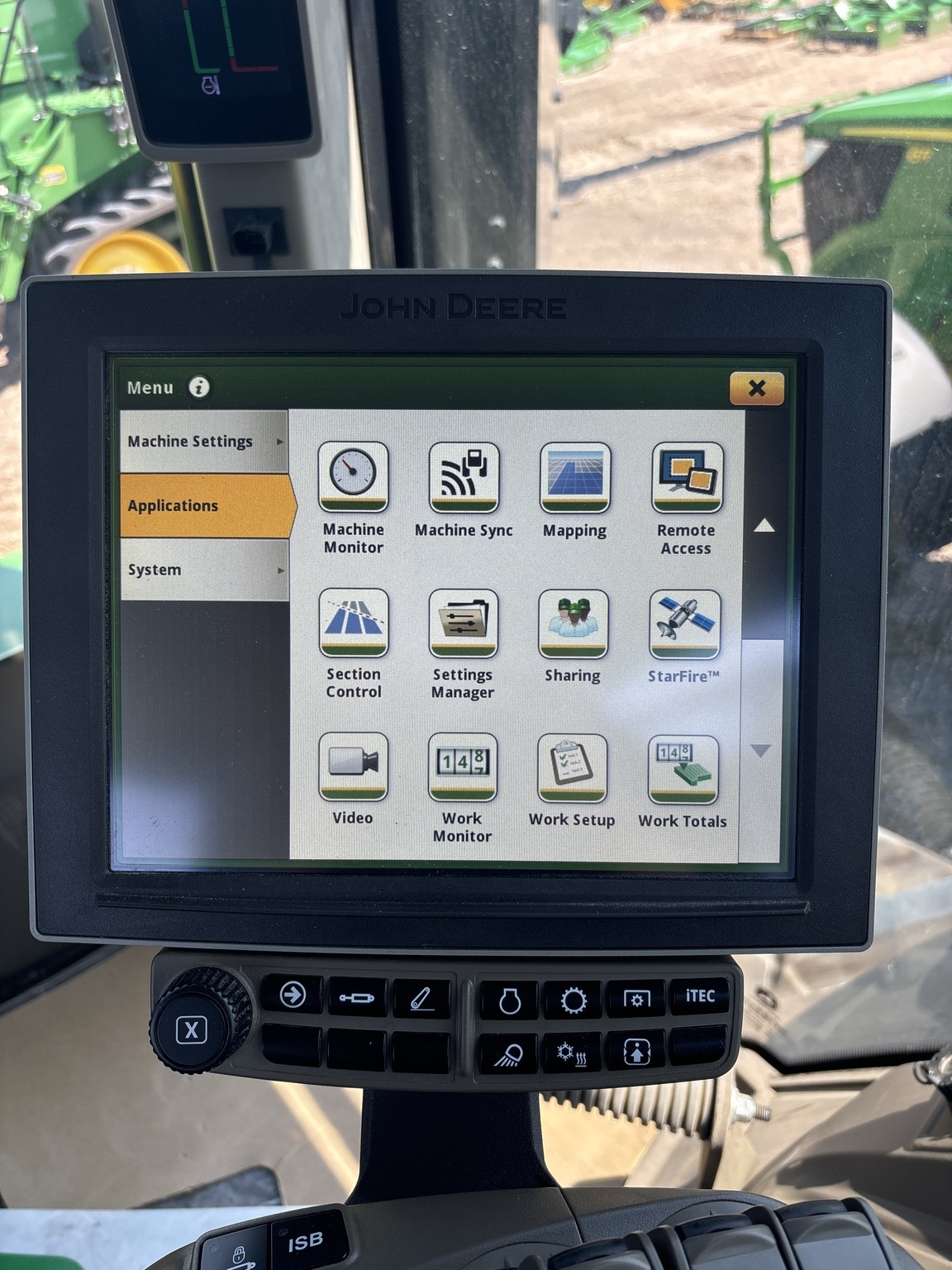 2023 John Deere 9RT 570 Tractor