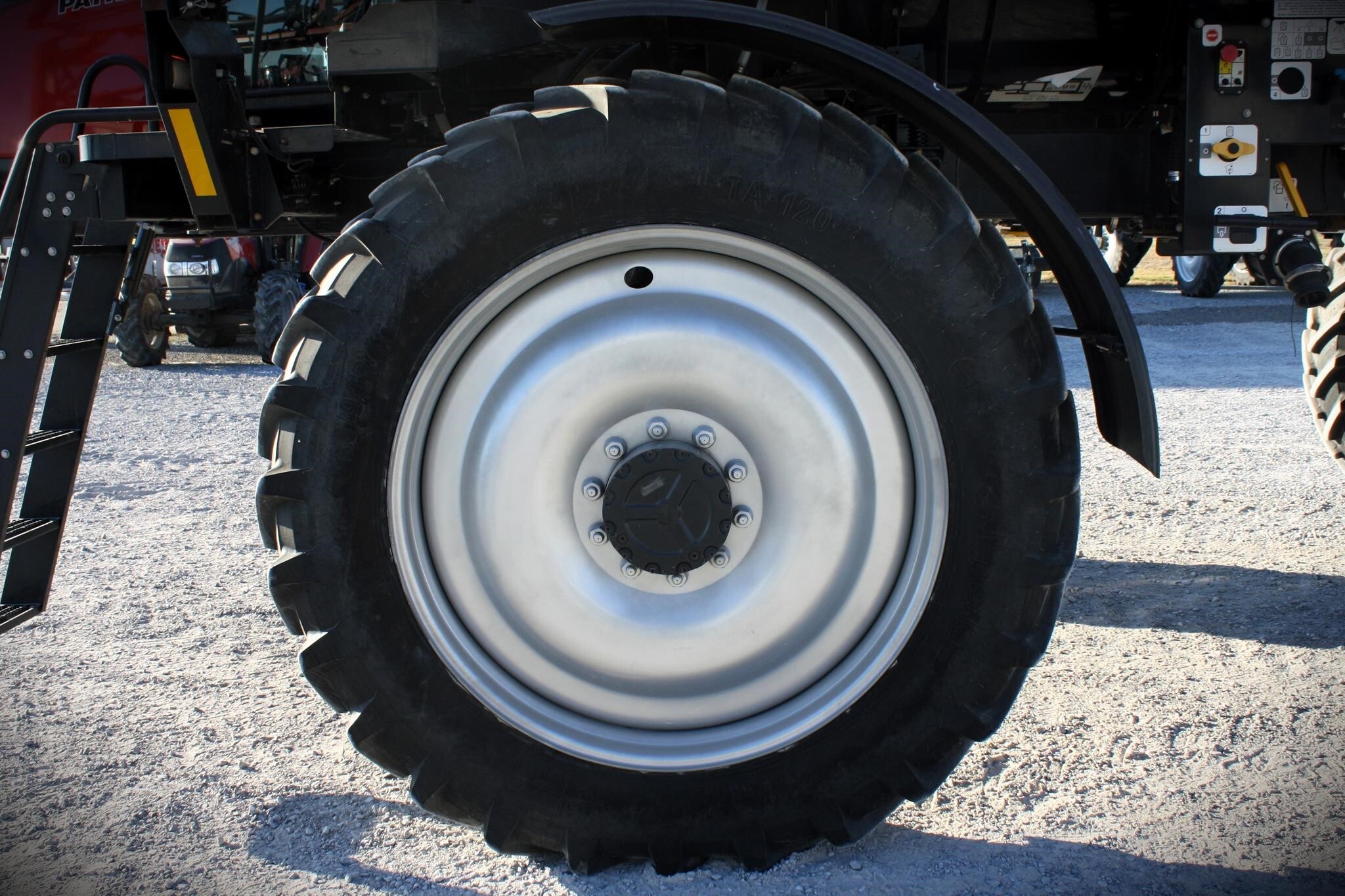 2019 Case IH Patriot 3240 Self-Propelled Sprayer