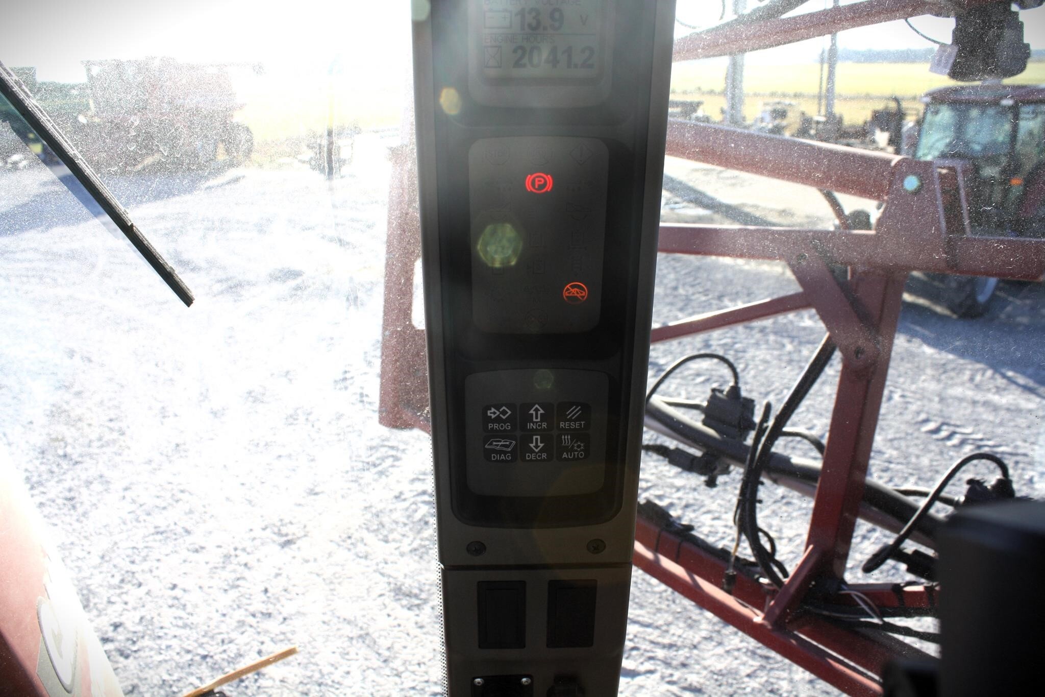 2019 Case IH Patriot 3240 Self-Propelled Sprayer