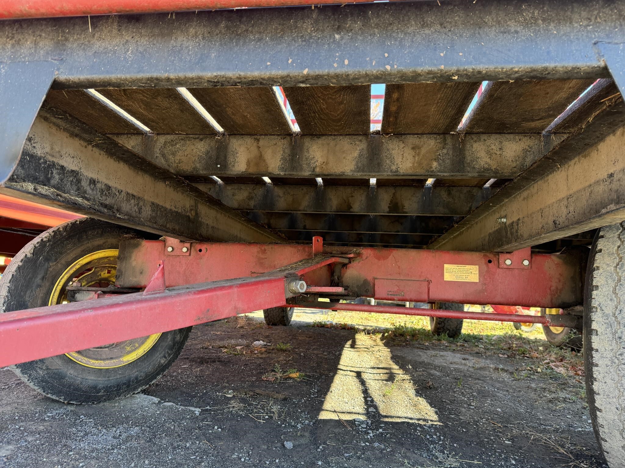 Farmco 720DRB Feed Bin 4,000 Machinery Pete