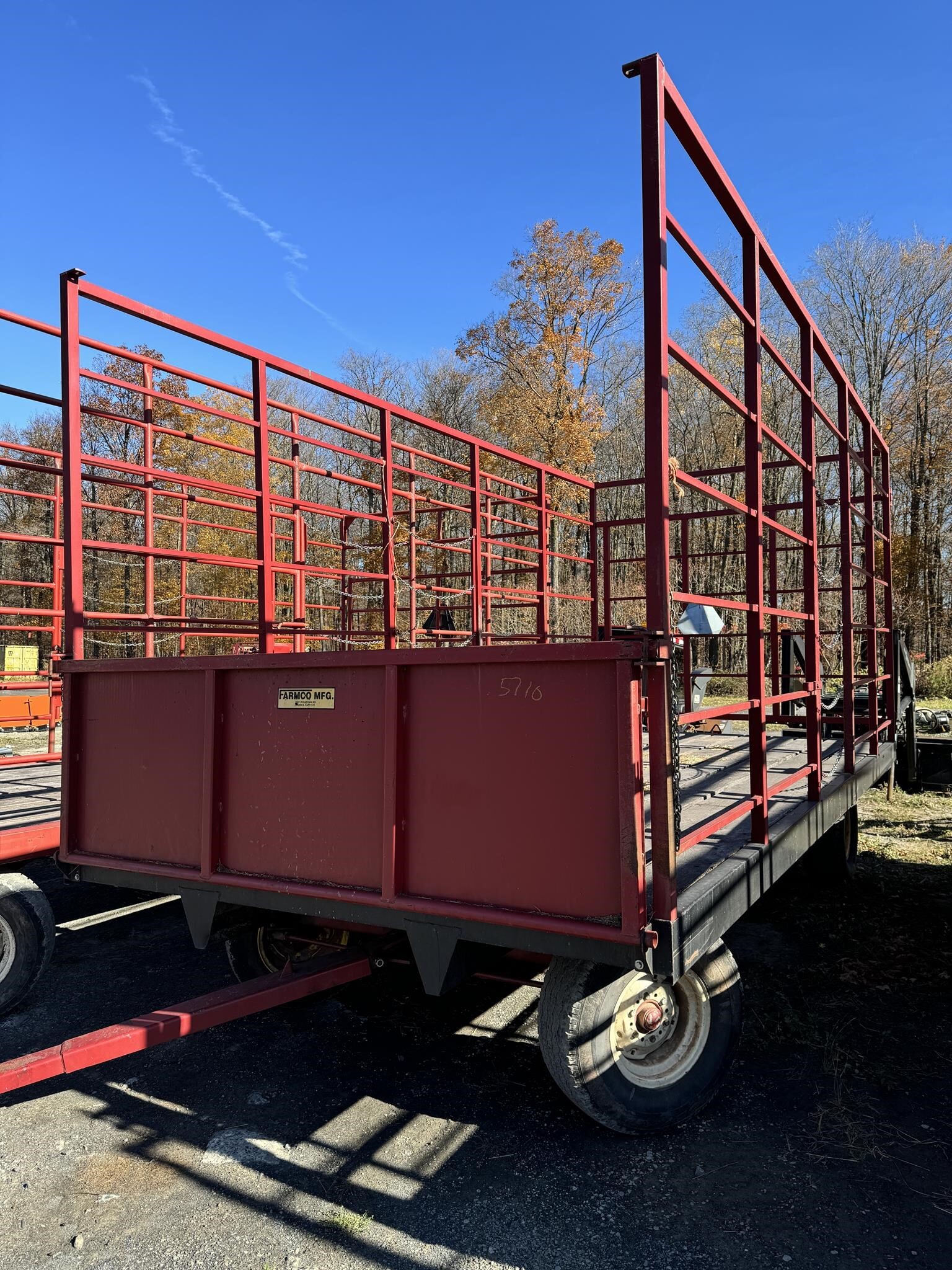 Farmco 720DRB Feed Bin 4,000 Machinery Pete