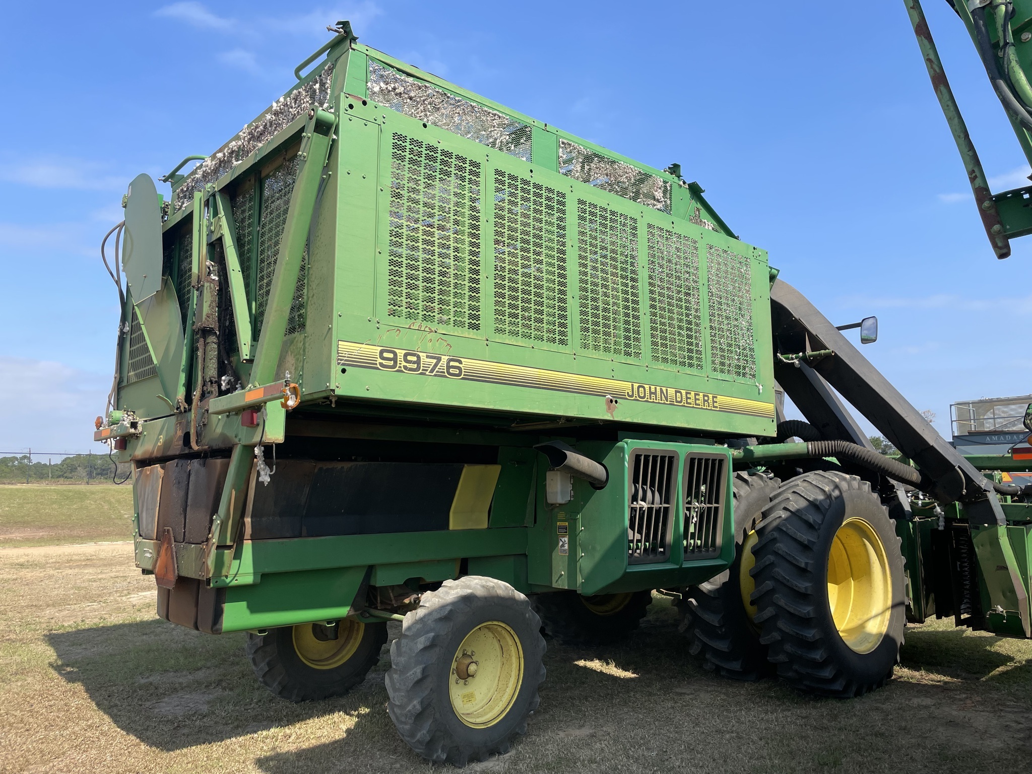 2000 John Deere 9976 Cotton Equipment
